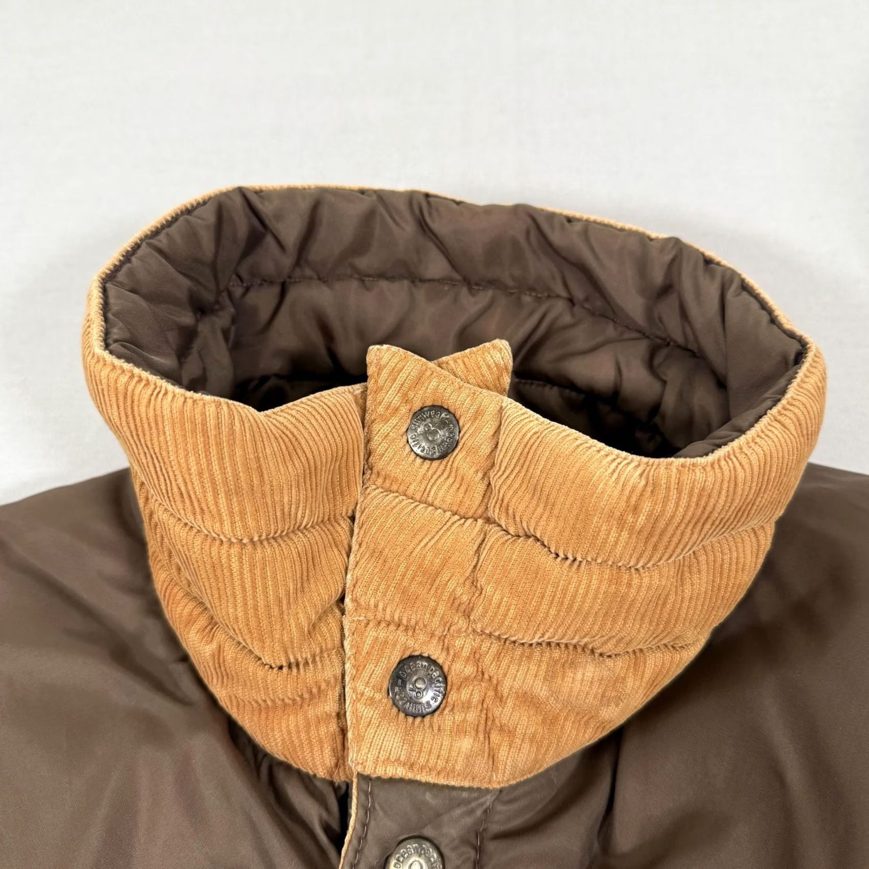 Ocean Pacific VINTAGE Ocean Pacific Vest Mens Small Brown Corduroy Reversible Puffer Snap OP Size US S / EU 44-46 / 1 - 3 Thumbnail