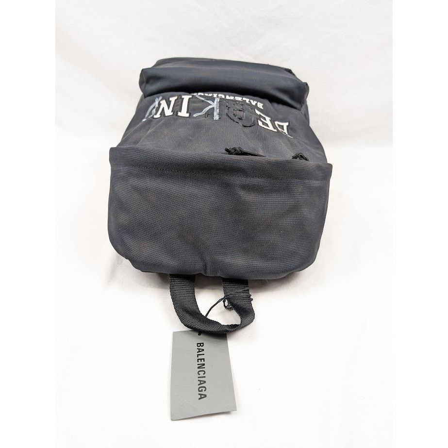 Balenciaga o1rshd1 Q:3 / Size: OS / Be Kind Explorer Backpack in Black Size ONE SIZE - 13 Thumbnail