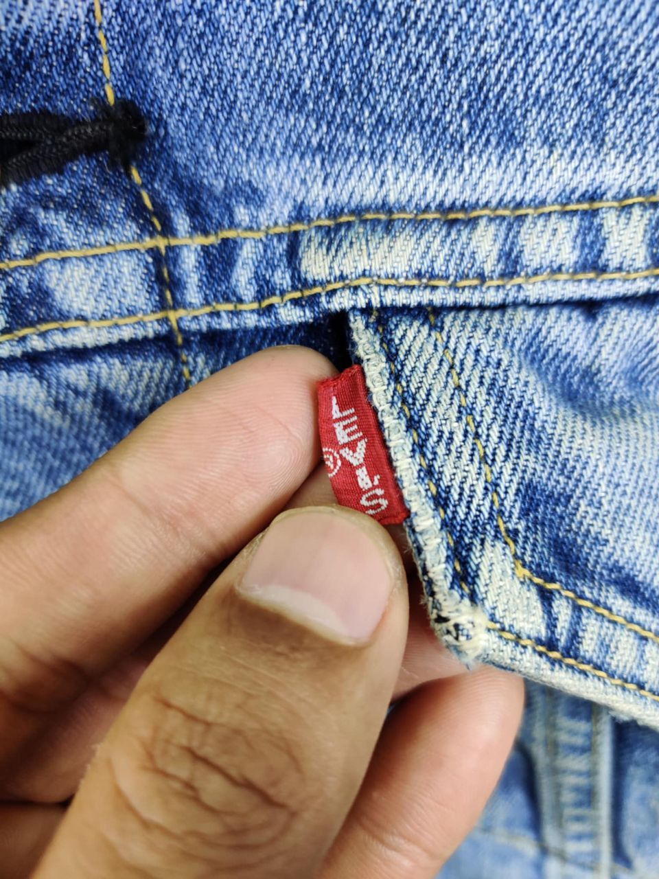 Levi's Vintage 90s Levi's Big E 71557 Denim Trucker Jacket Size US M / EU 48-50 / 2 - 8 Thumbnail