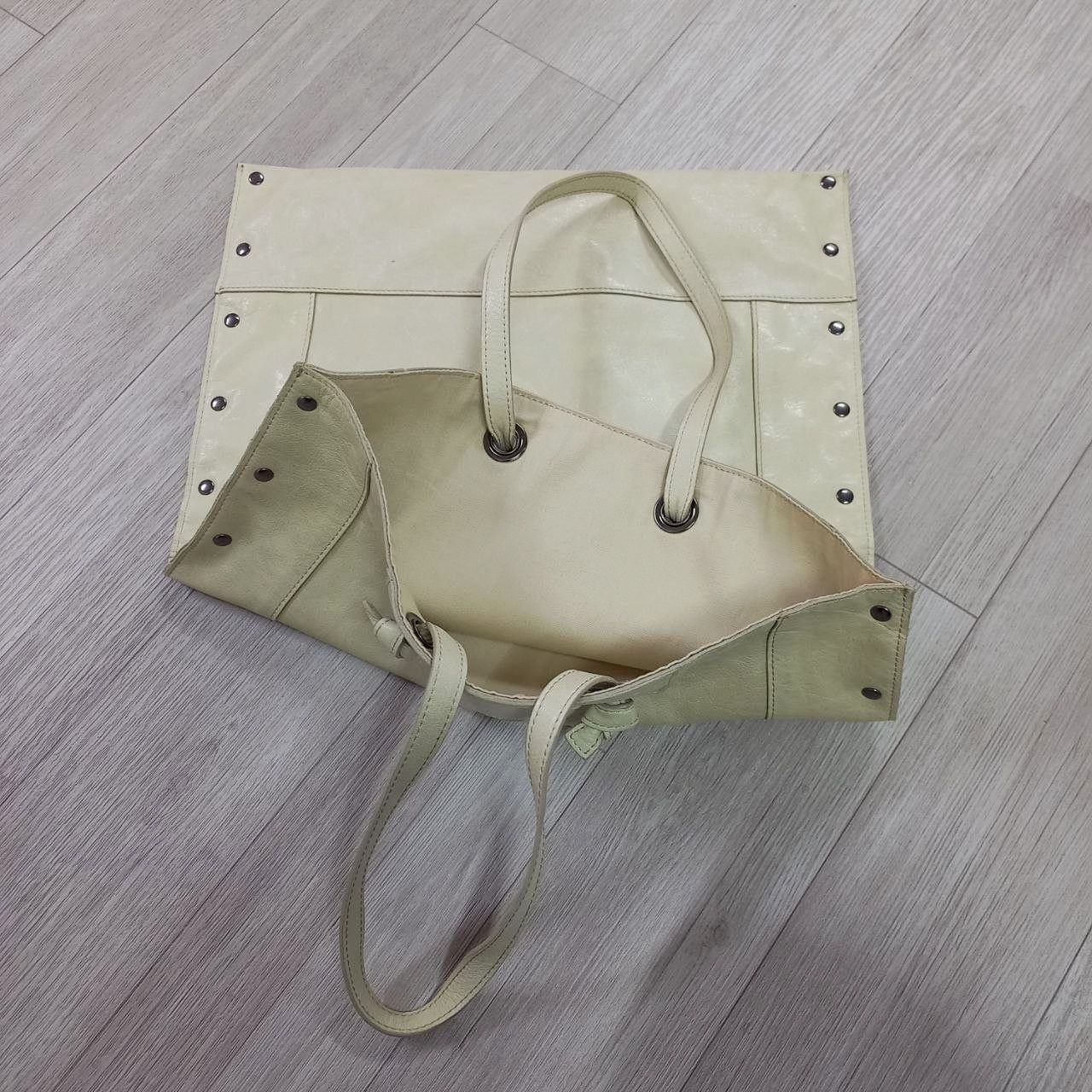 French Connection Christian Aujard Paris Beige Genuine Leather Tote Bag Size ONE SIZE - 6 Thumbnail
