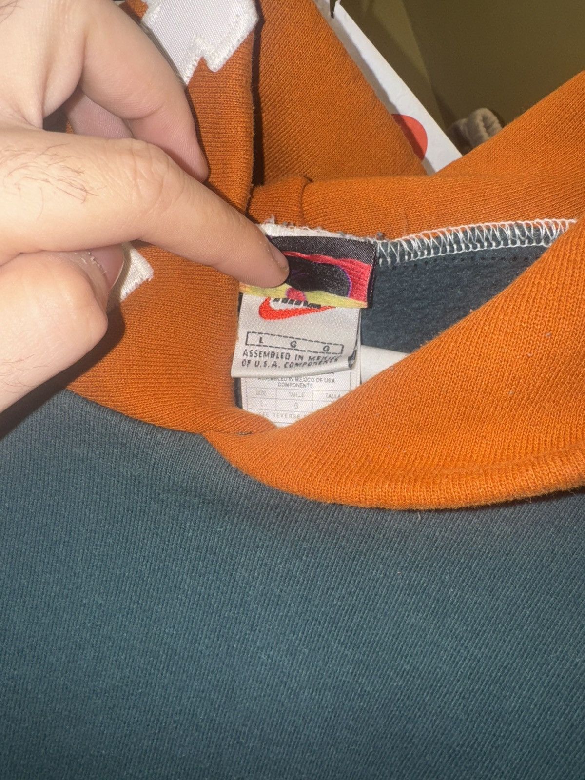 Nike Nike 1of1 Custom Defective Garments Nike Hoodie Rare Y2K Size US L / EU 52-54 / 3 - 5 Thumbnail