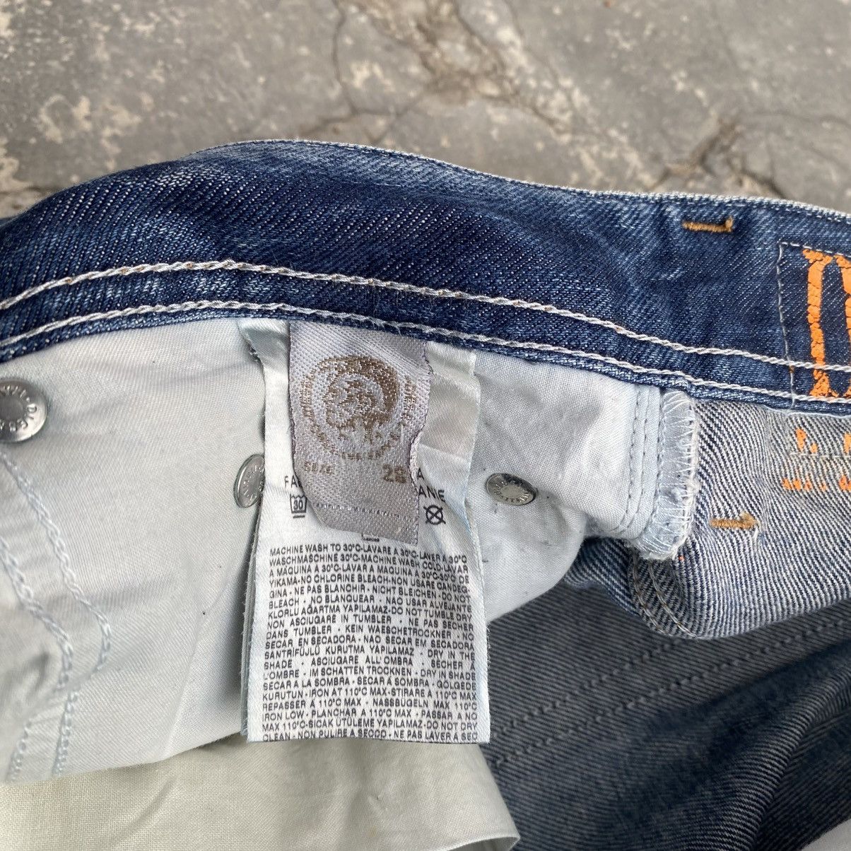 Diesel Diesel Industry SAFADO beautifully Distressed Jeans Size US 30 / EU 46 - 19 Thumbnail