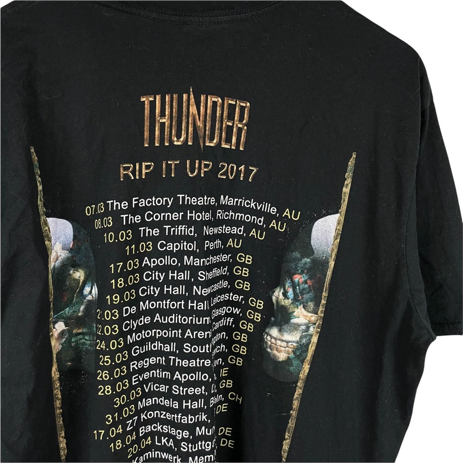 Band Tees × Gildan × Vintage Vintage Thunder 2017 tour tee Size US XXL / EU 58 / 5 - 3 Thumbnail