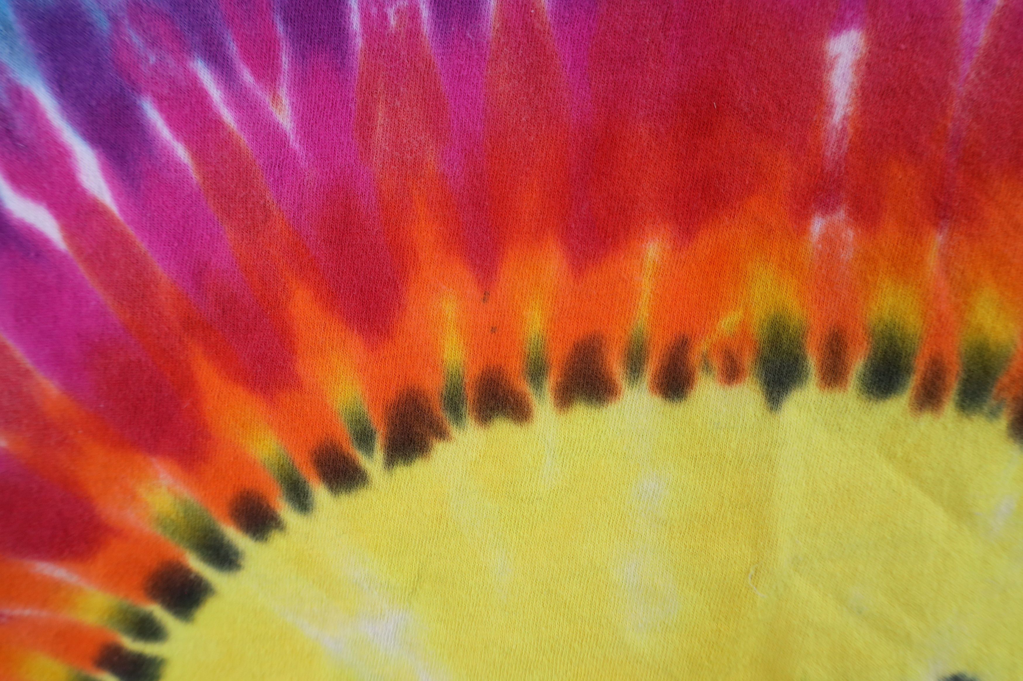 Vintage Vintage 90s Streetwear Rainbow Tie Dye Smiley Face T-Shirt Size M / US 6-8 / IT 42-44 - 10 Thumbnail