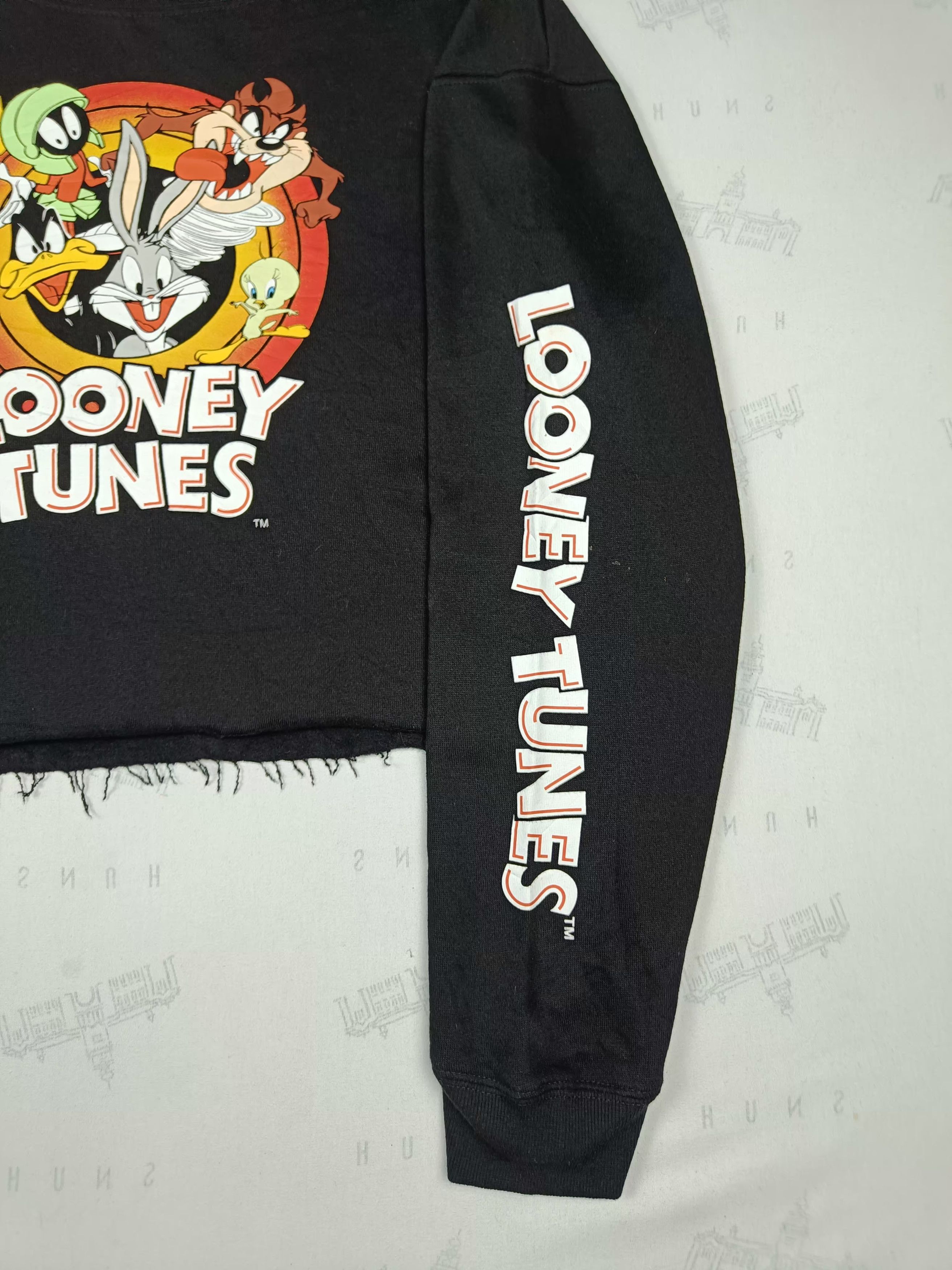 Cartoon Network LOONEY TUNES CARTOON CROP TOP SWEATSHIRT Size US L / EU 52-54 / 3 - 4 Thumbnail