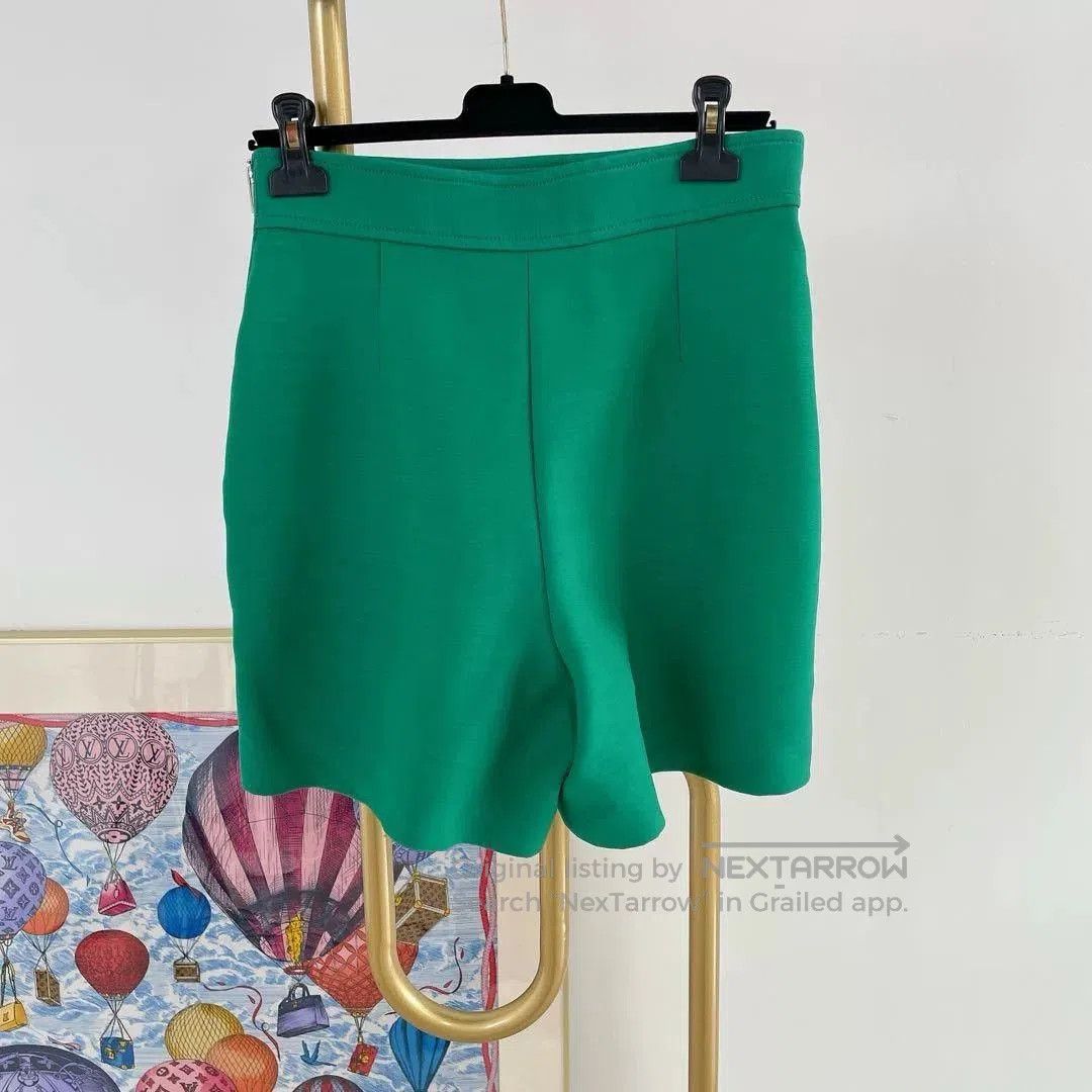 Louis Vuitton Louis Vuitton Green Shorts Size 40. Size 39" - 2 Thumbnail