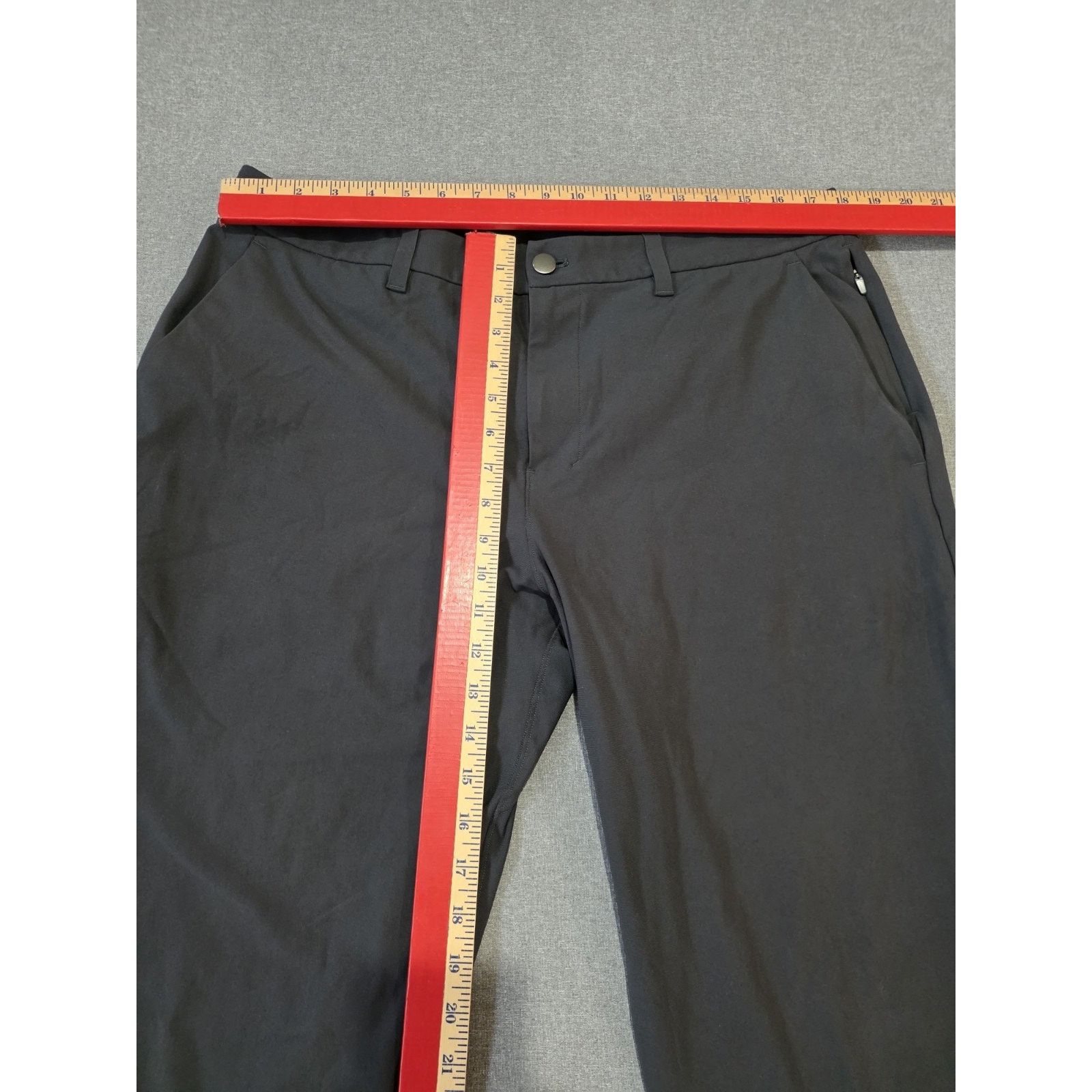 Lululemon Lululemon ABC Classic-Fit 5 Pocket Pant Warpstreme Black 36 Size US 36 / EU 52 - 3 Thumbnail