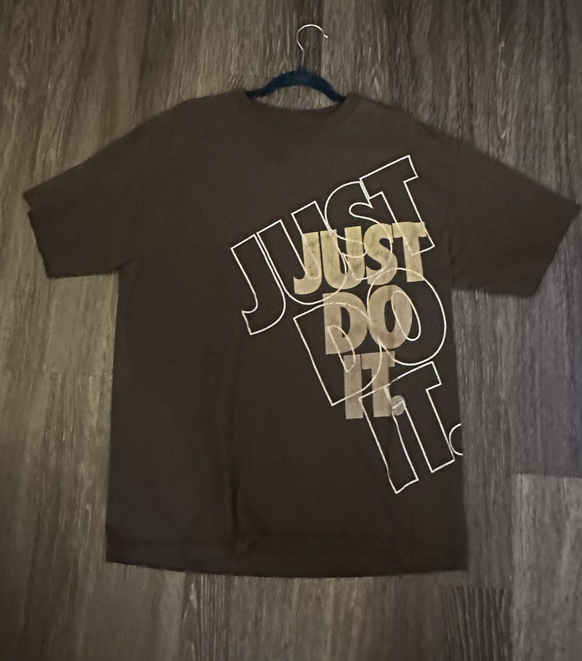Nike Nike Just Do It Logo Brown Oversized Vintage T-Shirt Size US XL / EU 56 / 4 - 1 Thumbnail