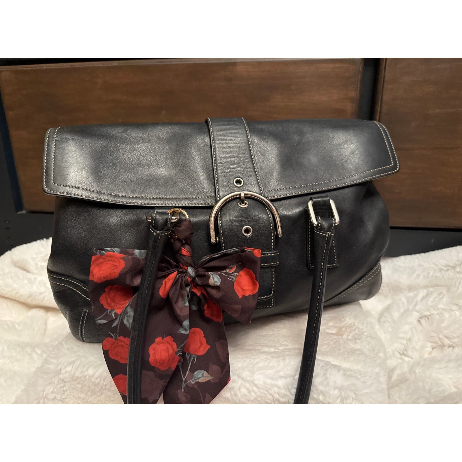 Coach Coach Soho / Hamptons Buckle Flap Shoulder Bag Size ONE SIZE - 1 Thumbnail