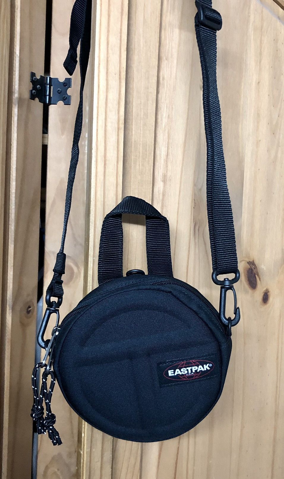 Eastpak × Telfar Eastpak X Telfar Circle Bag Brandnew with Tags Size ONE SIZE - 2 Thumbnail