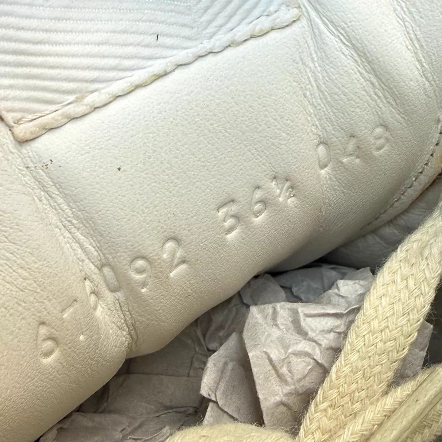 Gucci Gucci White Brown Logo Print Sneaker 99 EU 36.5 Original Box Size US 6 / IT 36 - 8 Thumbnail