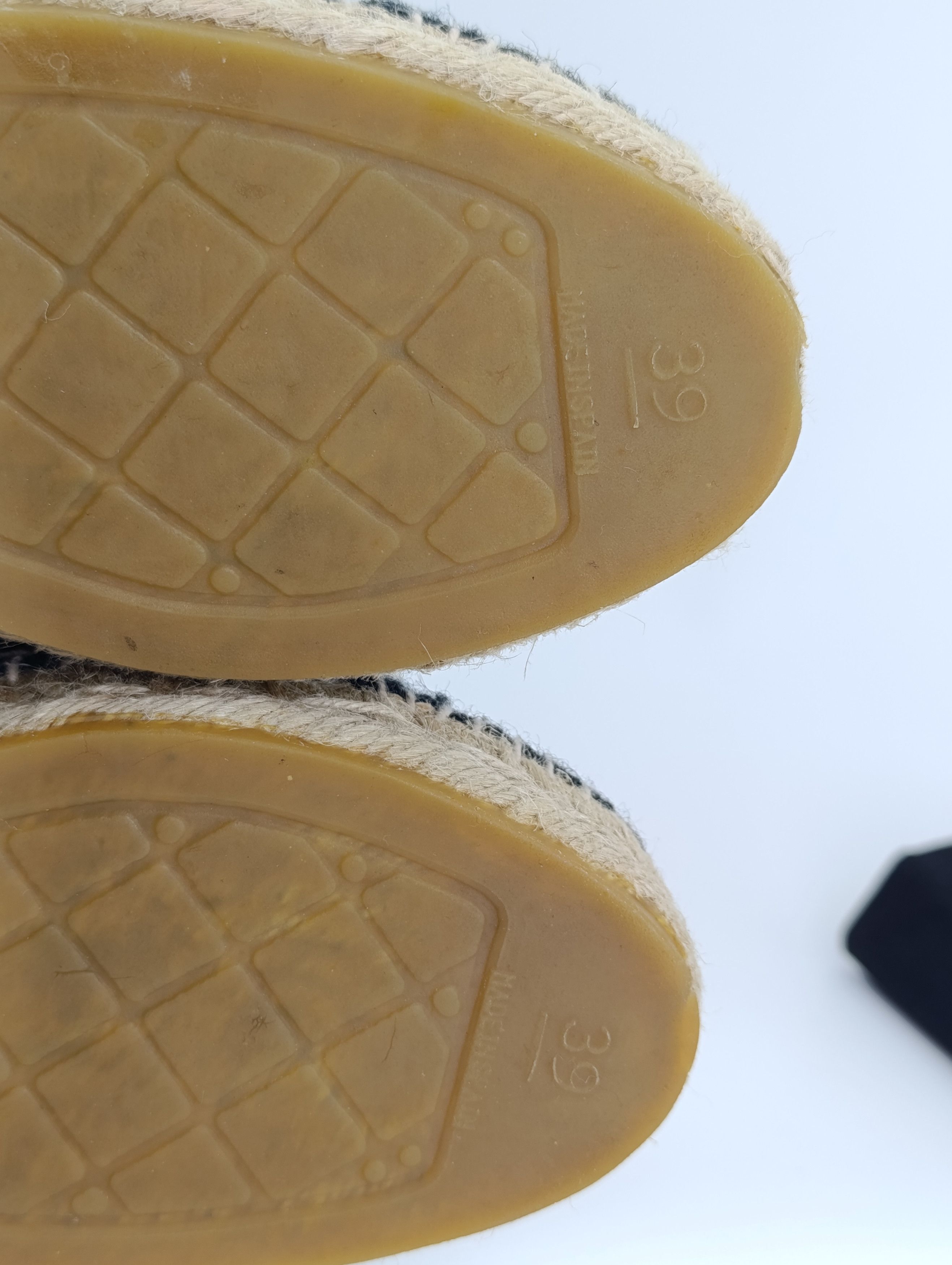 Chanel CHANEL ESPADRILLES FLANNEL CC LOGO GRAY WEDGE SHOES Size US 9 / IT 39 - 15 Thumbnail