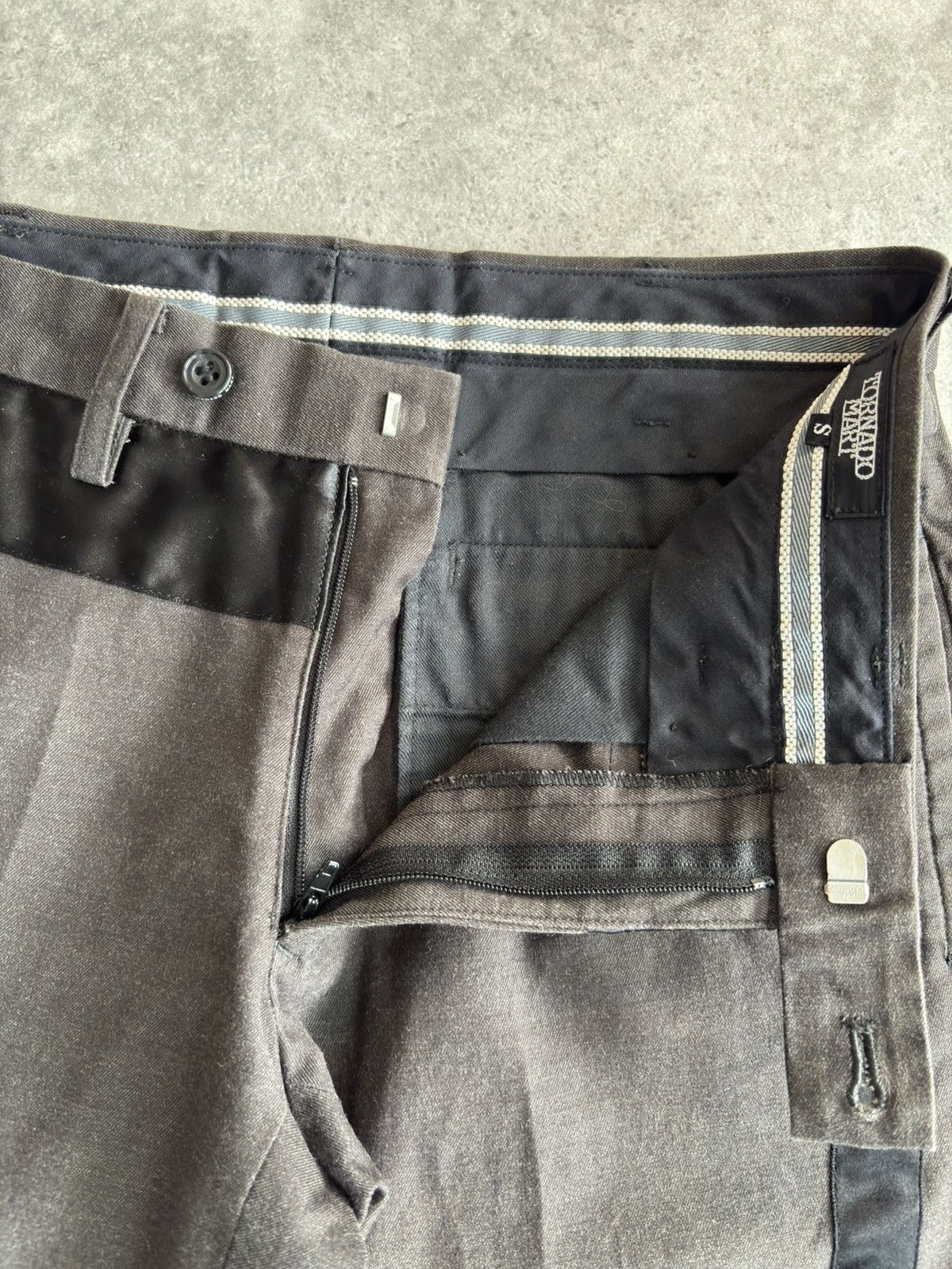 Tornado Mart Tornado Mart flared dress pants Size US 30 / EU 46 - 5 Thumbnail