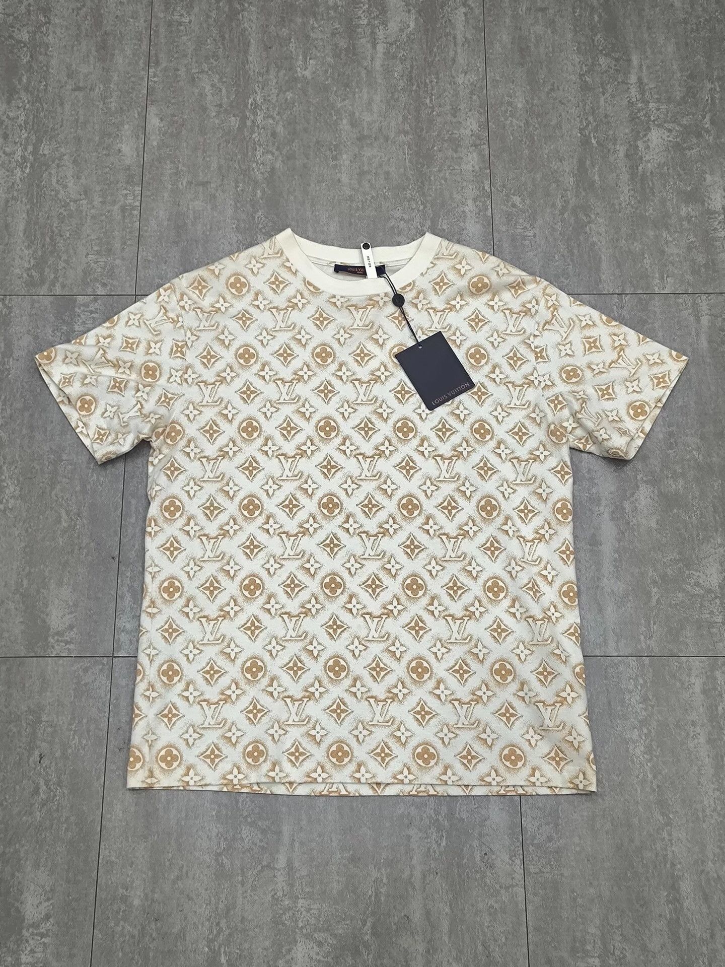 Louis Vuitton Louis Vuitton Collab T-Shirt s Men Size US S / EU 44-46 / 1 - 1 Thumbnail