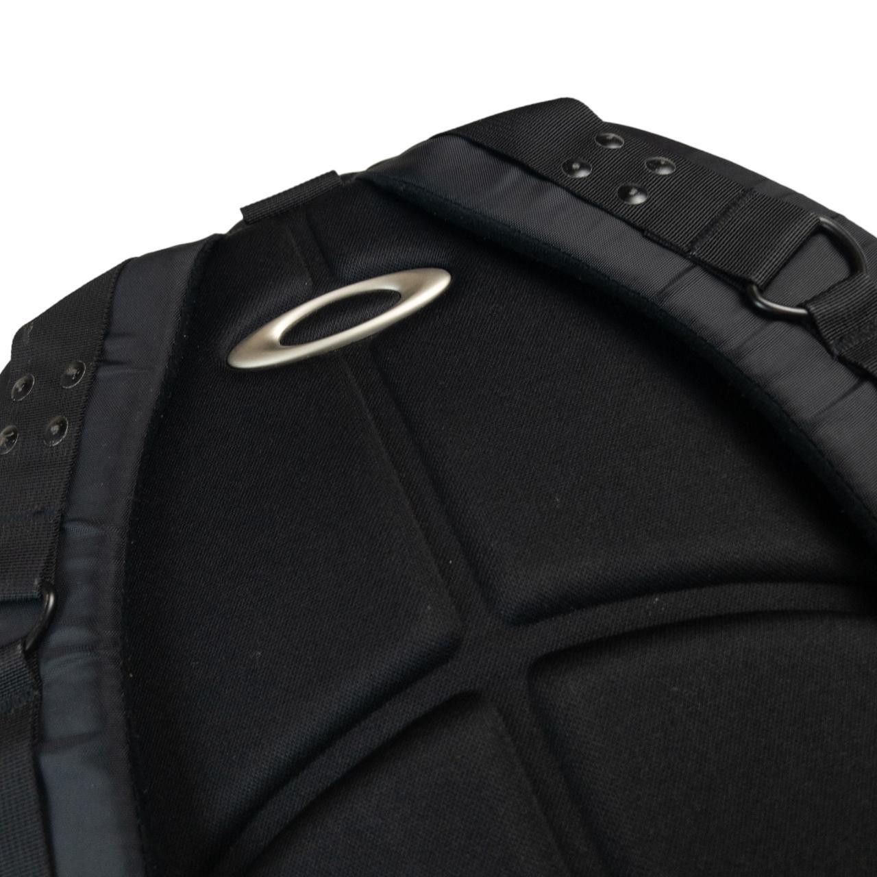 Oakley Vintage Oakley Backpack Size ONE SIZE - 7 Thumbnail