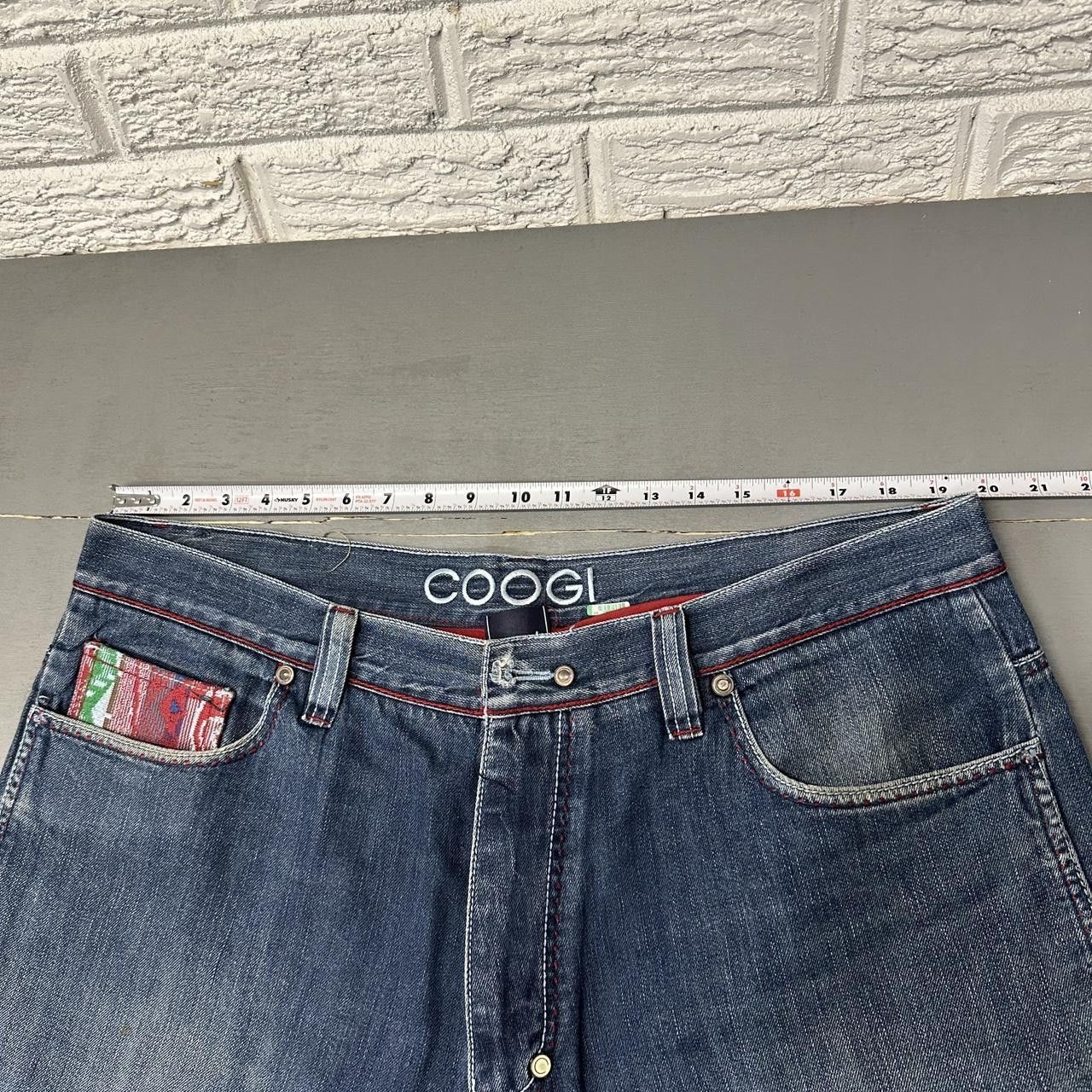 Coogi Y2K Coogi Sweater Baggy Embroidered Jean Shorts Size 40 Size US 40 / EU 56 - 4 Thumbnail