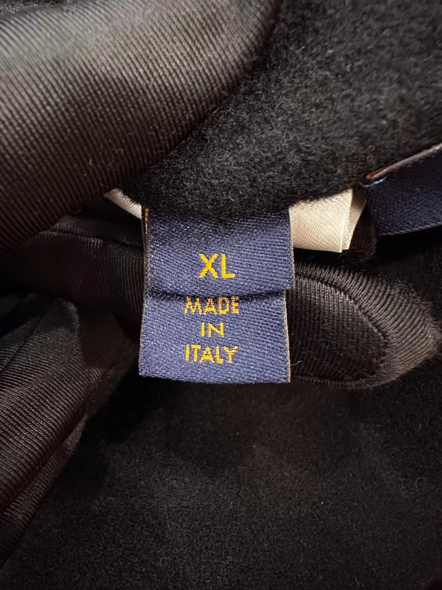 Louis Vuitton Louis Vuitton Men's Black Wool Logo Hoodie XL Size US XL / EU 56 / 4 - 6 Thumbnail