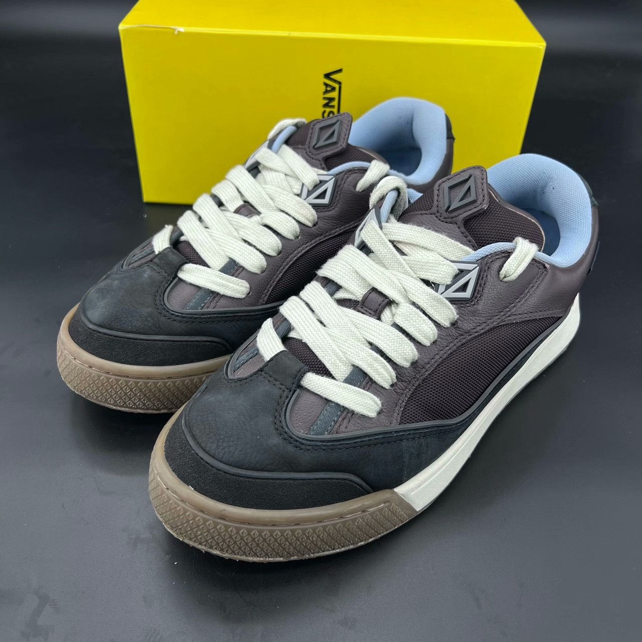 Dior Dior Limited Blue Lowtop Sneakers 46 Men Size US 12 / EU 45 - 1 Thumbnail