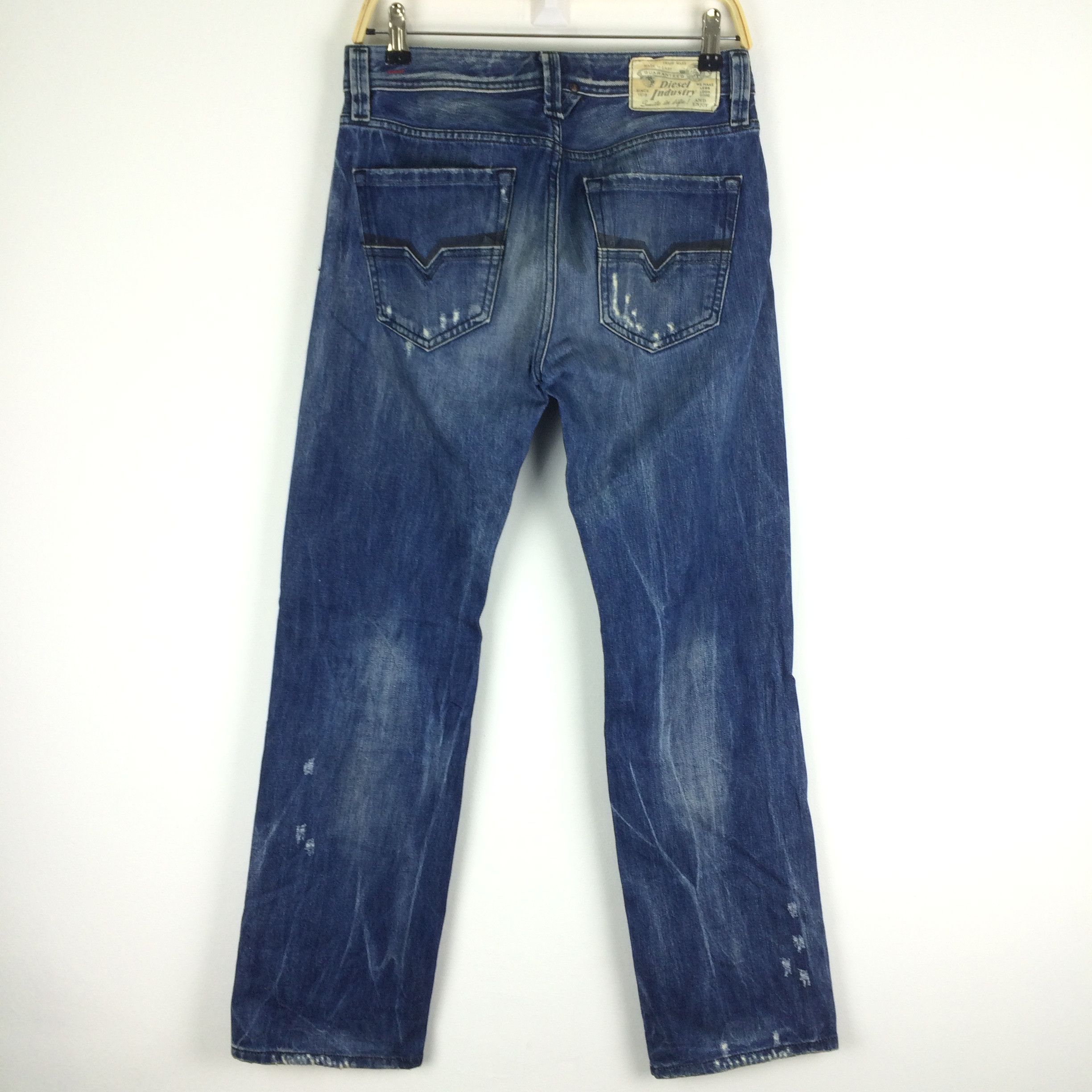Diesel X30 DIESEL INDUSTRY LARKEE comfort straight JEANS Size US 31 - 1 Thumbnail
