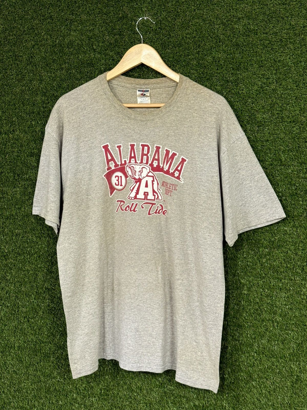 Vintage Alabama Crimson Tide Elephant Jerzees Grey Red Logo Shirt XL Size US XL / EU 56 / 4 - 1 Thumbnail