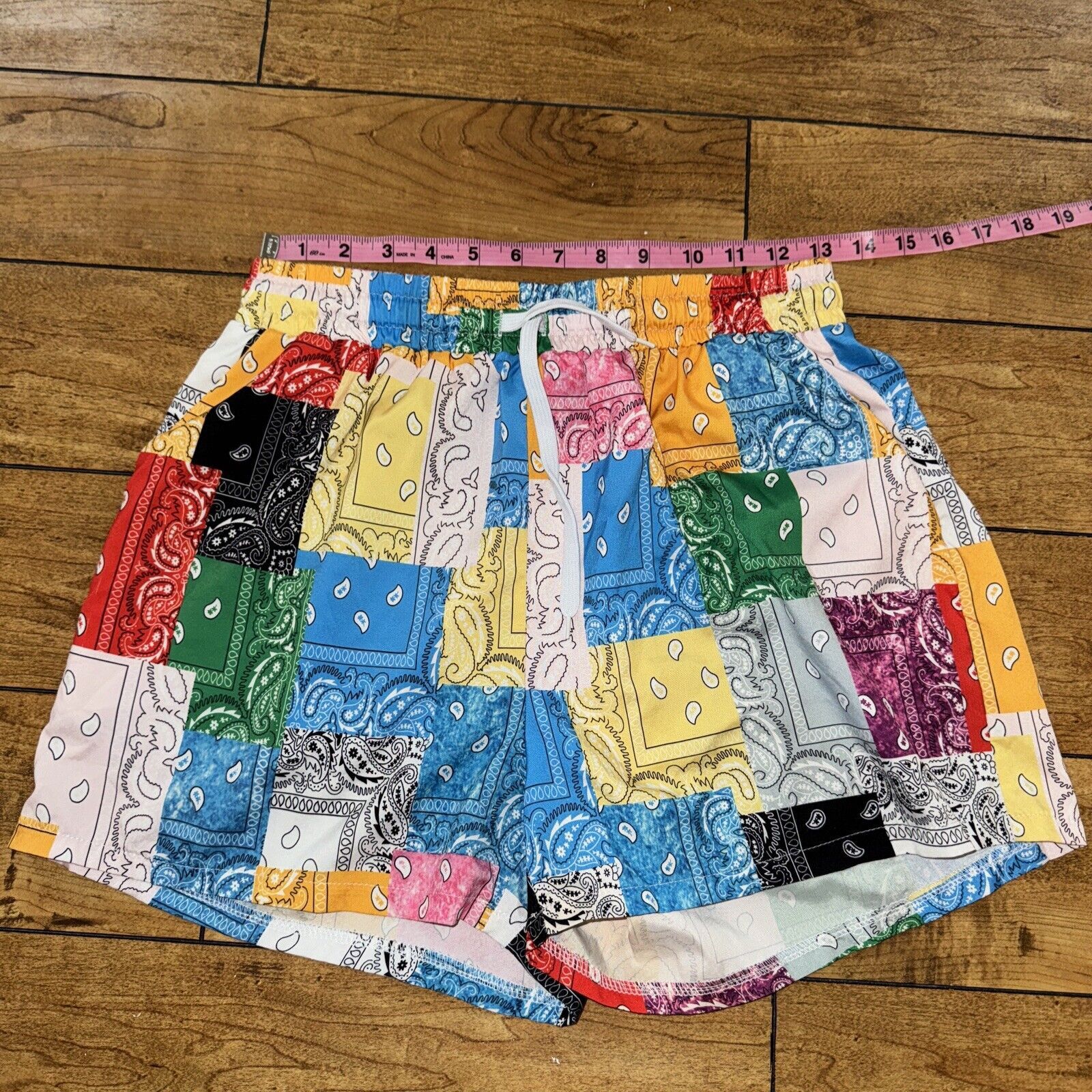 Japanese Brand × Vintage Custom Paisley Bandana Print Shorts 28x15 Elastic Waistband Size US 28 / EU 44 - 1 Thumbnail