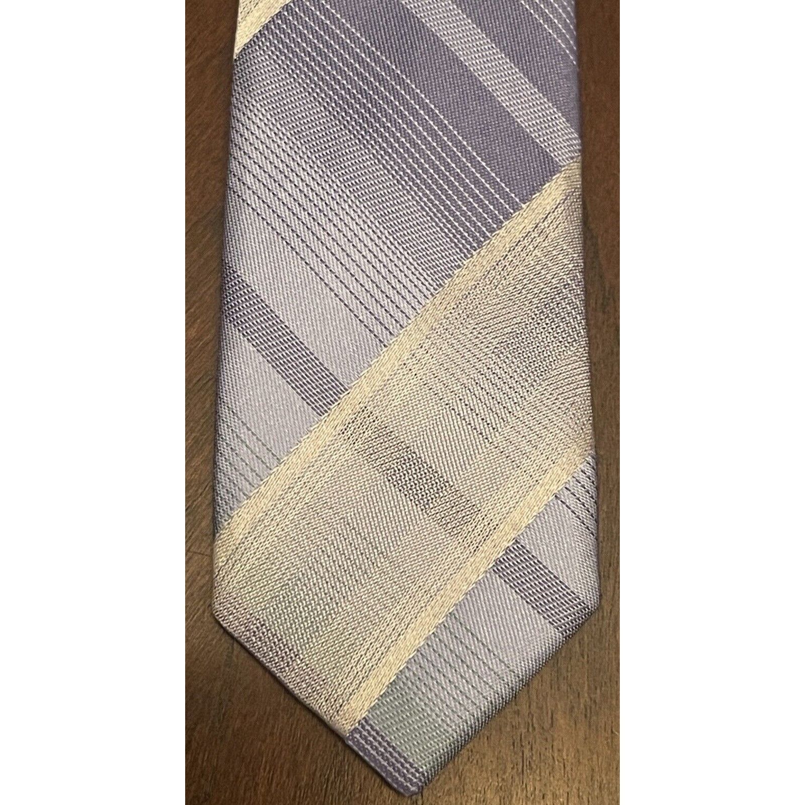 Other Axcess A Claiborne Company 100% Silk Made In China Size ONE SIZE - 6 Thumbnail