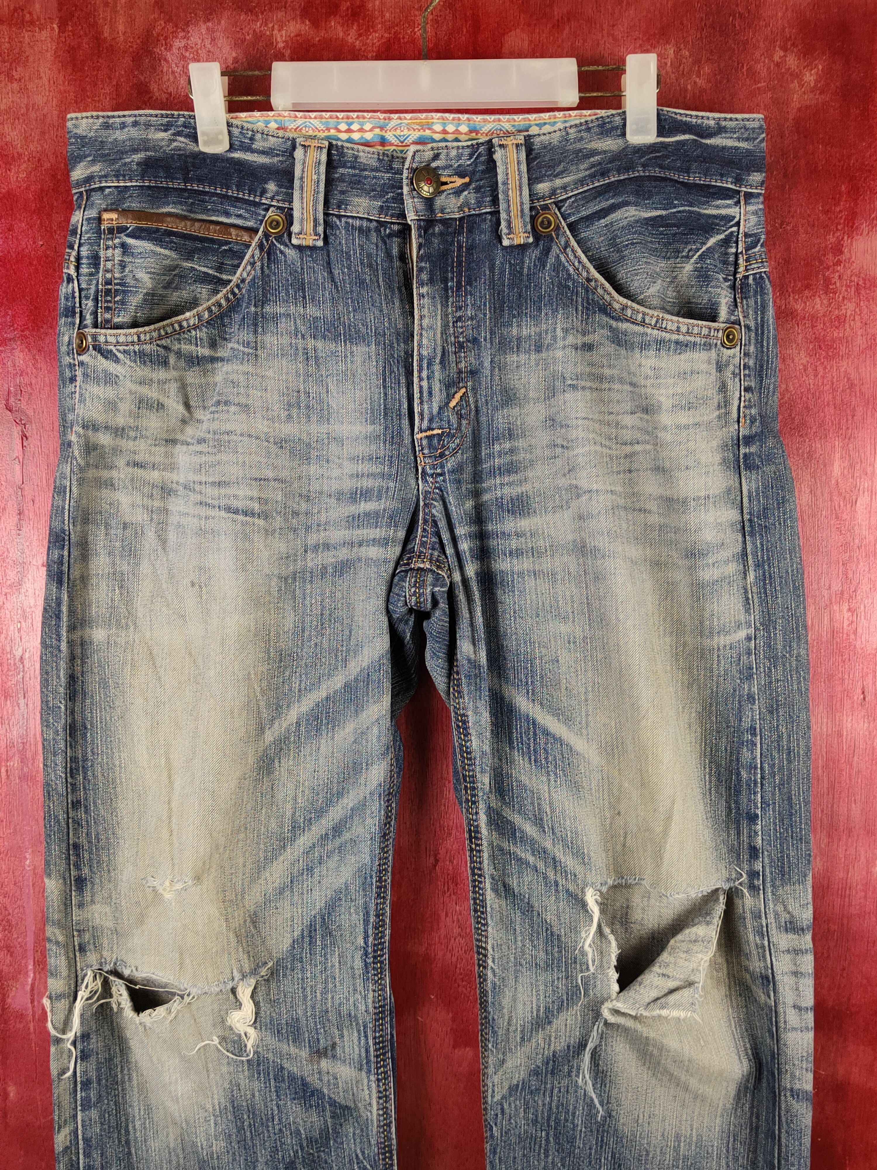 Edwin Edwin Dark Blue Faded Distressed Ripped Jeans #S2252 Size US 34 / EU 50 - 2 Thumbnail
