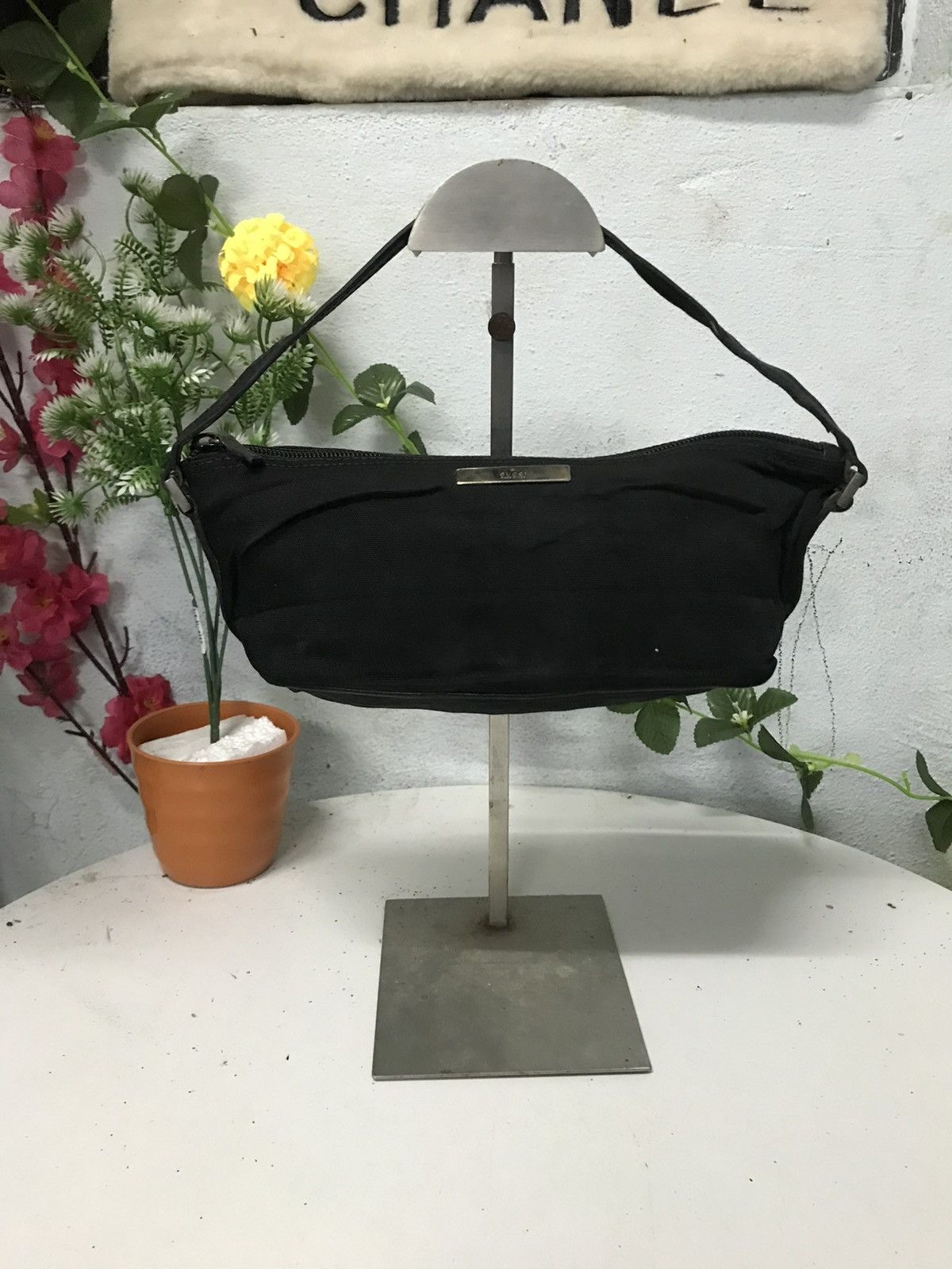 Gucci Vintage Gucci Ponchete Size ONE SIZE - 1 Thumbnail