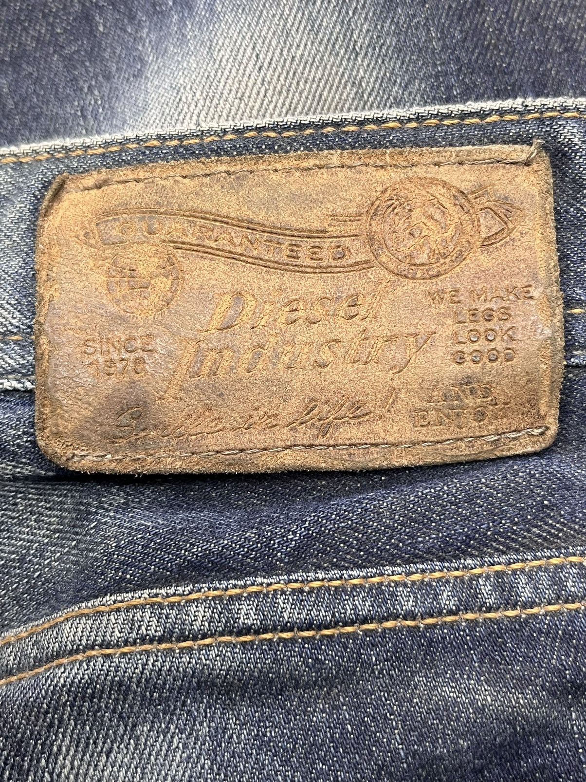 Diesel RARE🔥Vintage DIESEL ZATINY Mudwash Regular Bootcut Flare💥 Size US 29 - 12 Thumbnail