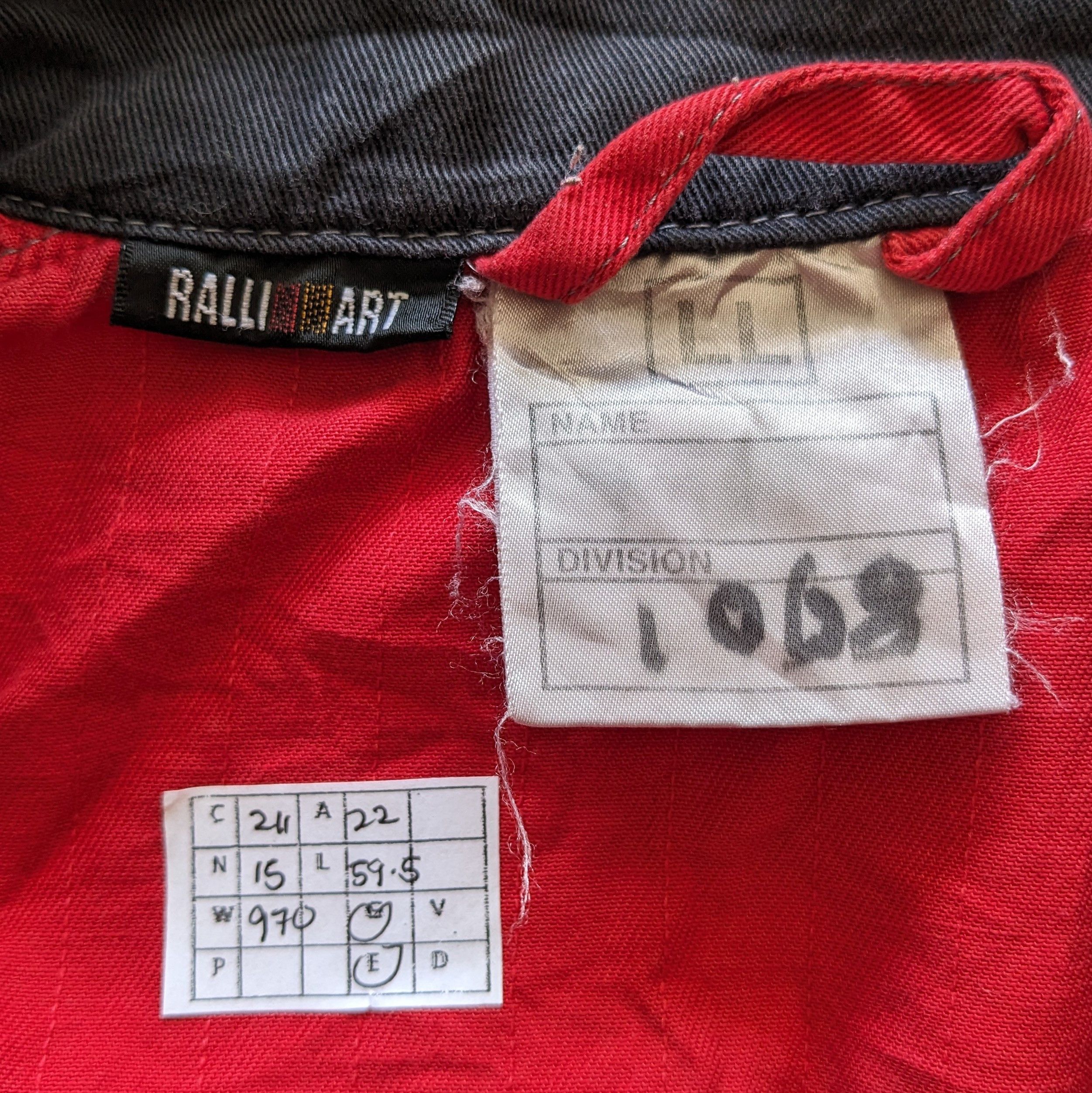 Vintage Vintage MITSUBISHI MOTORS Racing Coverall Workwear Jacket Size US M / EU 48-50 / 2 - 11 Thumbnail