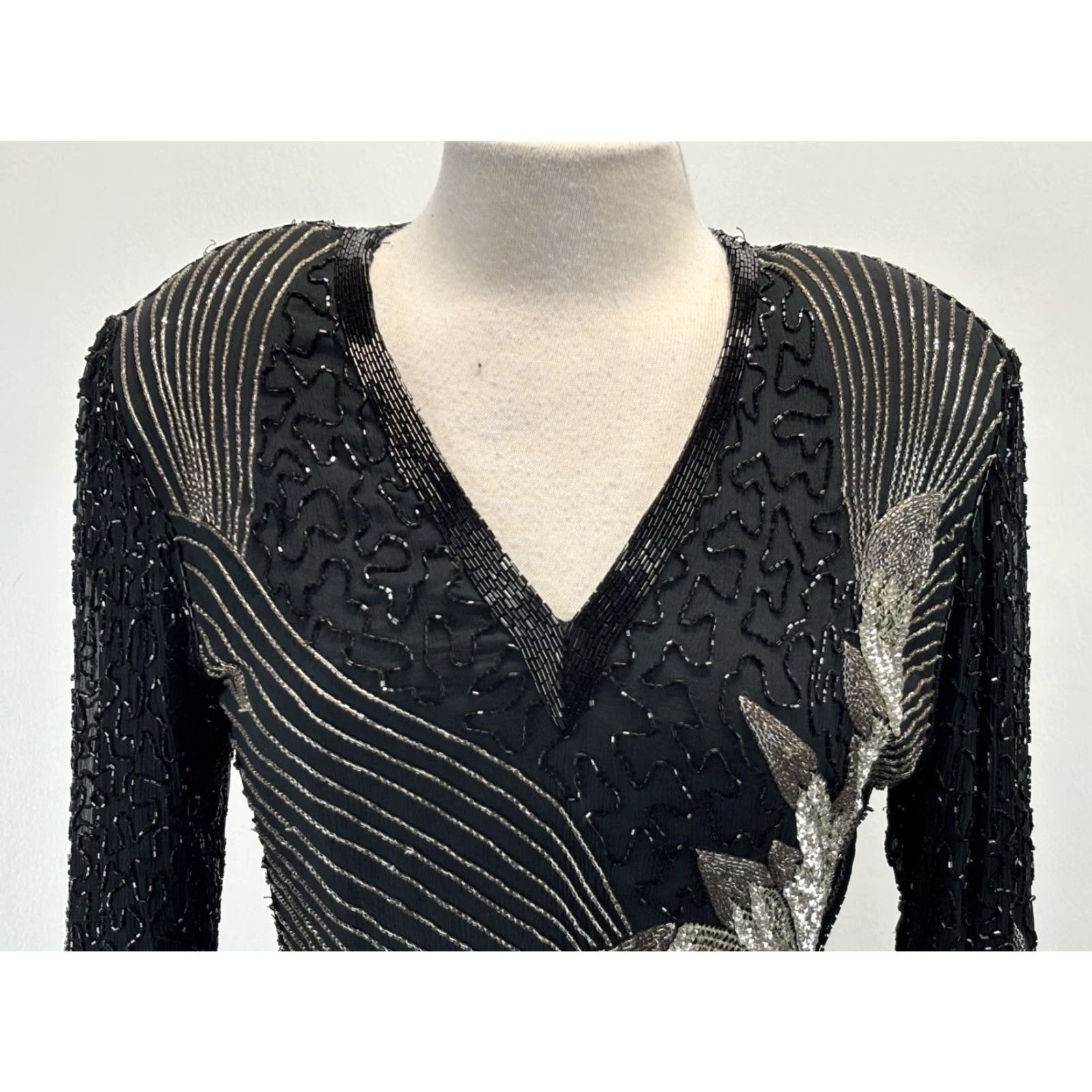 Vintage VINTAGE Mejere Beaded Midi Dress Women’s L Black Silver Elegant Formal READ 80s Silk Nightwear Eveningwear Size L / US 10 / IT 46 - 5 Thumbnail