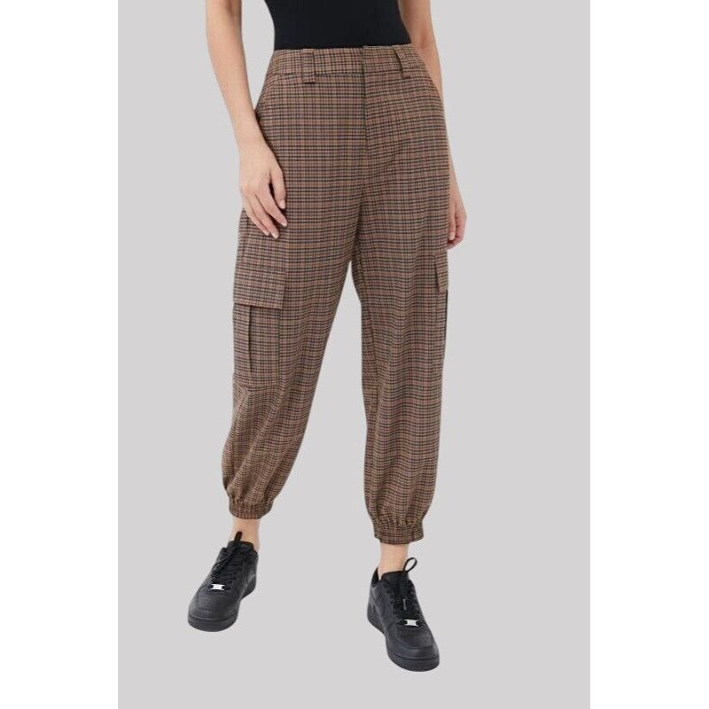 Urban Outfitters Urban Outfitters Brown/Tan Checkered Plaid Cargo Jogger Pant Size 28" / US 6 / IT 42 - 1 Thumbnail