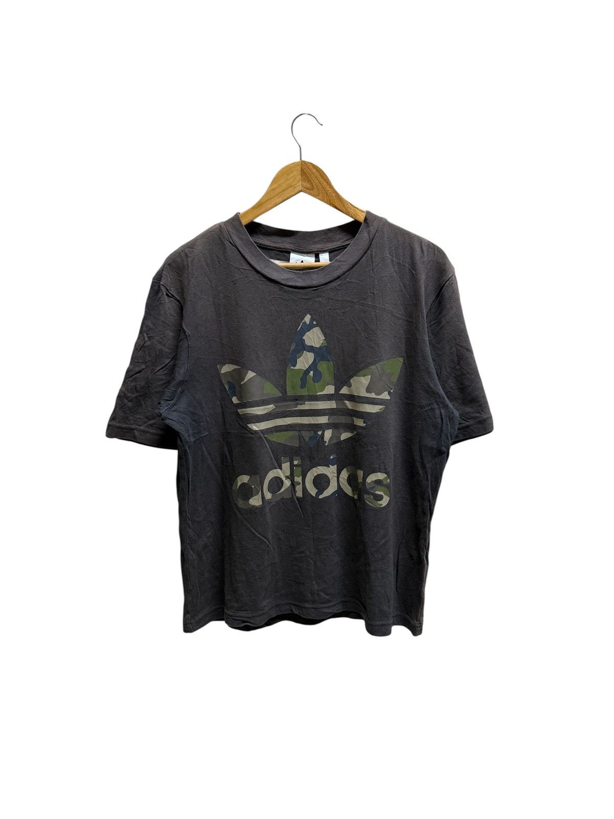 Adidas Sun faded🔥Adidas Camo Biglogo Tshirt Size US M / EU 48-50 / 2 - 1 Thumbnail