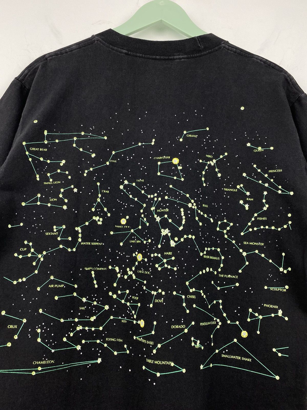 Liberty Vintage Liberty Graphics 1992 Zodiac Full Print T Shirt Y2K Size US M / EU 48-50 / 2 - 6 Thumbnail
