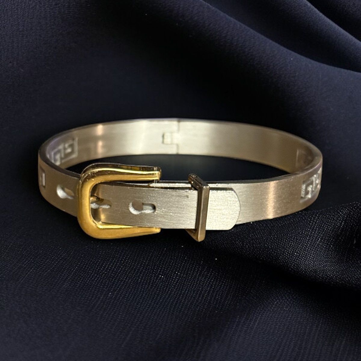 Other Stainless steel Greek key buckle bangle bracelet Size ONE SIZE - 1 Thumbnail