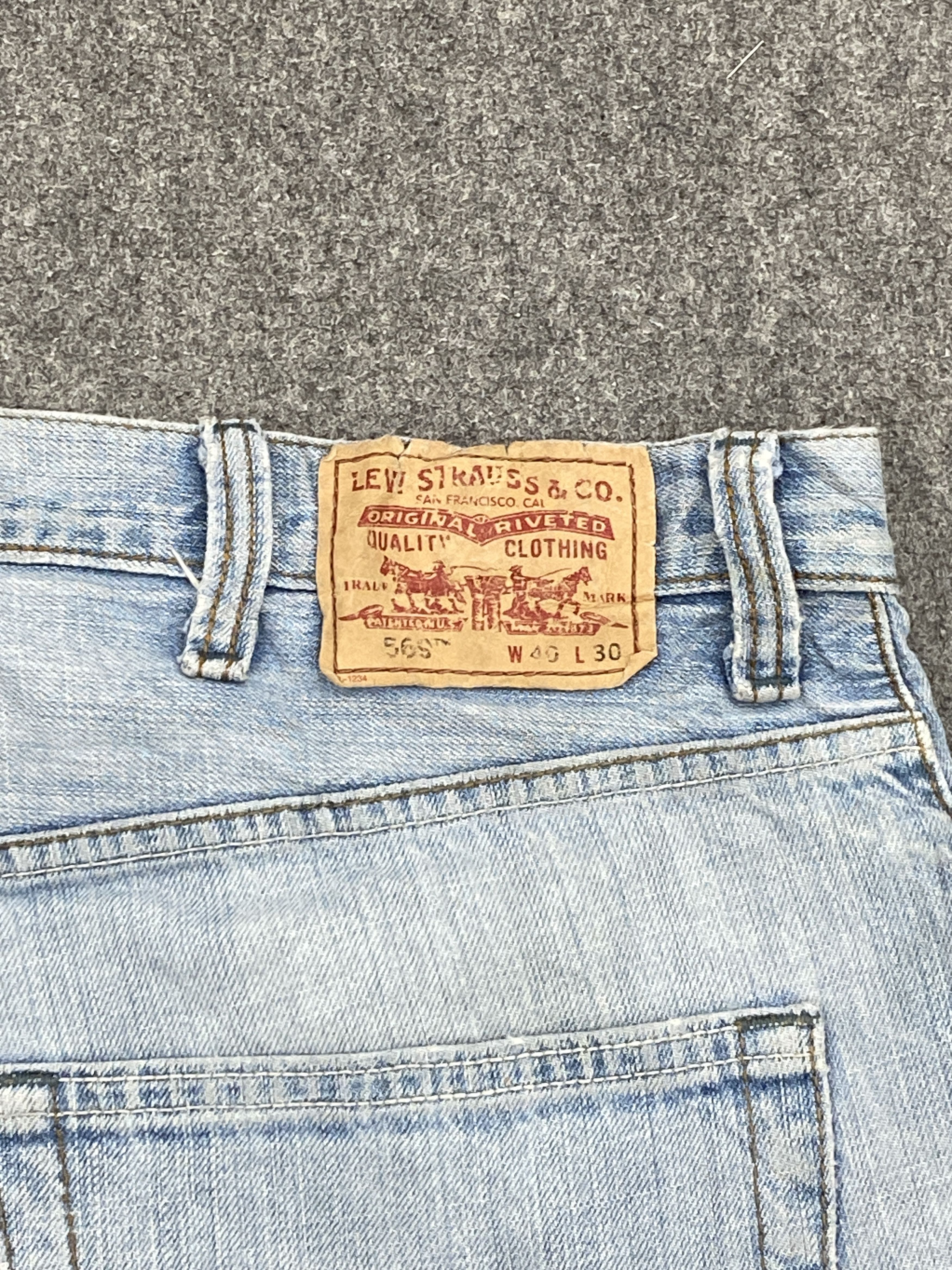 Levi's Vintage Levi's 569 Light Washed Jeans DP2684 Size US 43 - 5 Thumbnail
