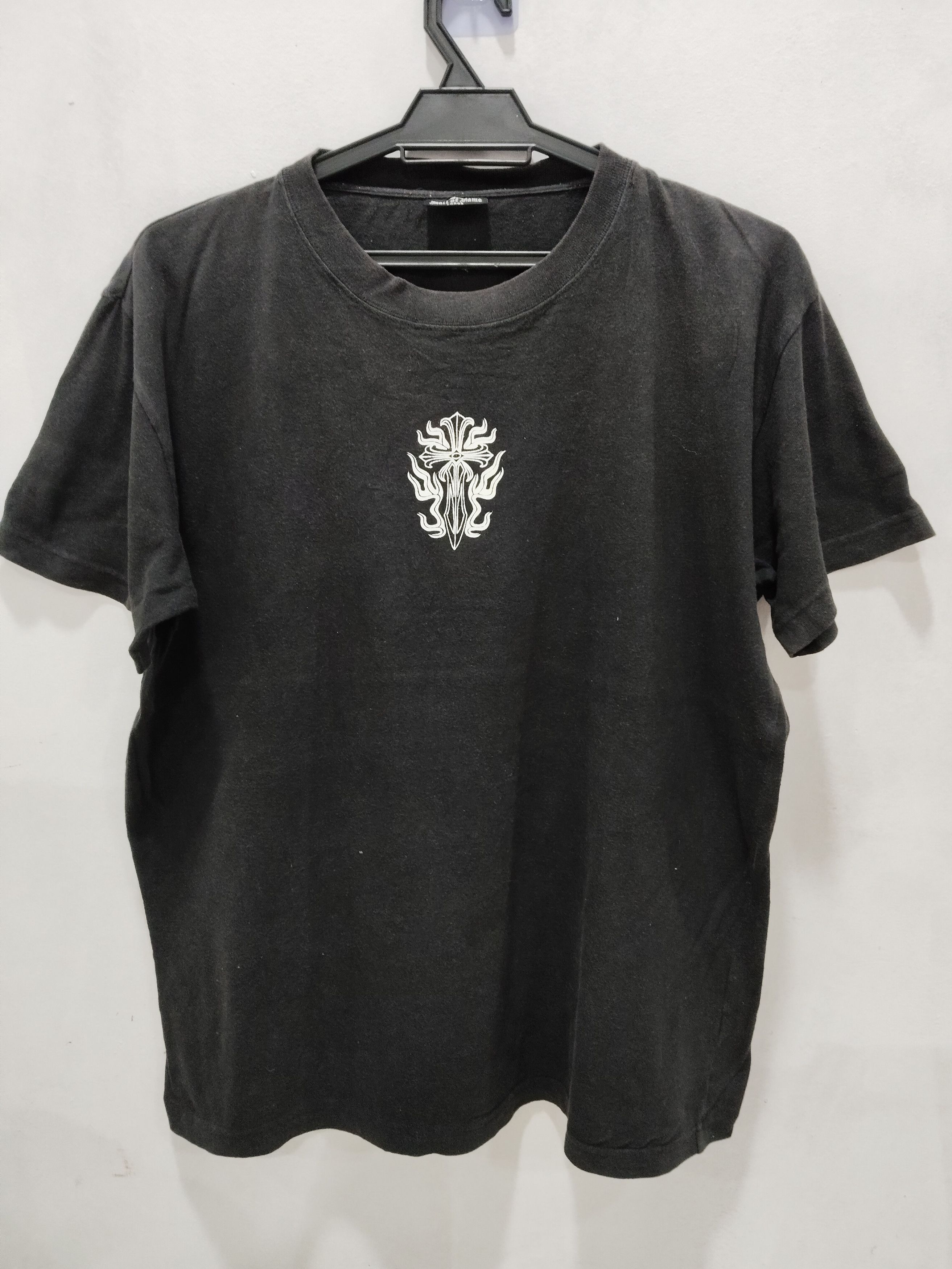 Designer × Vintage The Metal Cross Life like Chrome heart Tshirt Size US L / EU 52-54 / 3 - 2 Thumbnail