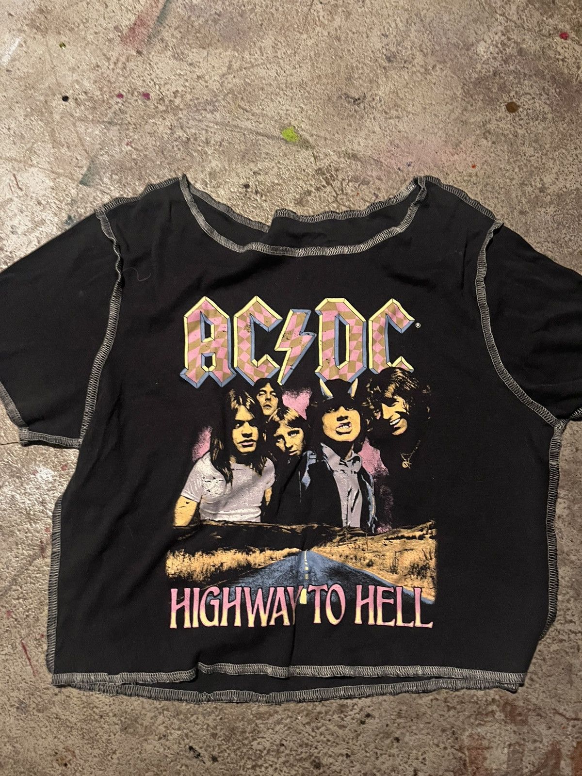 AC/DC × Band Tees × Vintage AC/DC ⚡️ LADIES CROP TOP “highway 🛣️ to hell” Size M / US 6-8 / IT 42-44 - 2 Thumbnail