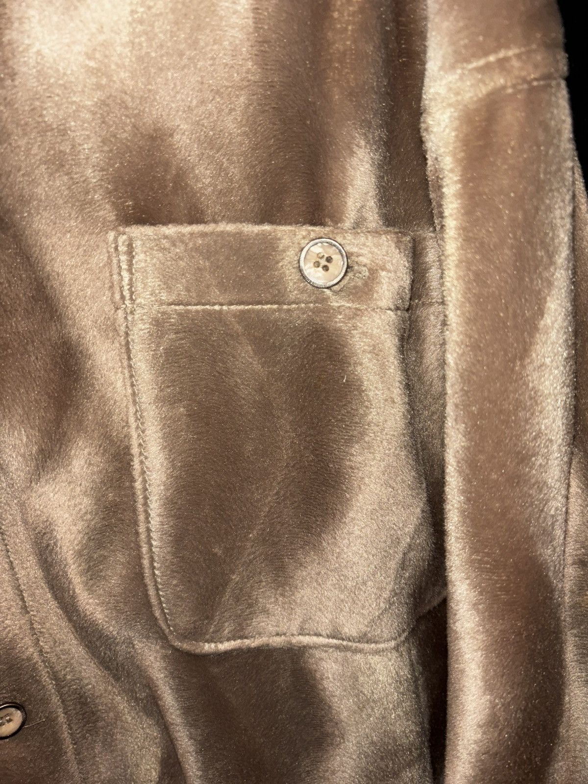 Jordan Craig Jordan Craig Tan Velour Button Up Shirt Long Sleeve Size XXL Size US XXL / EU 58 / 5 - 2 Thumbnail