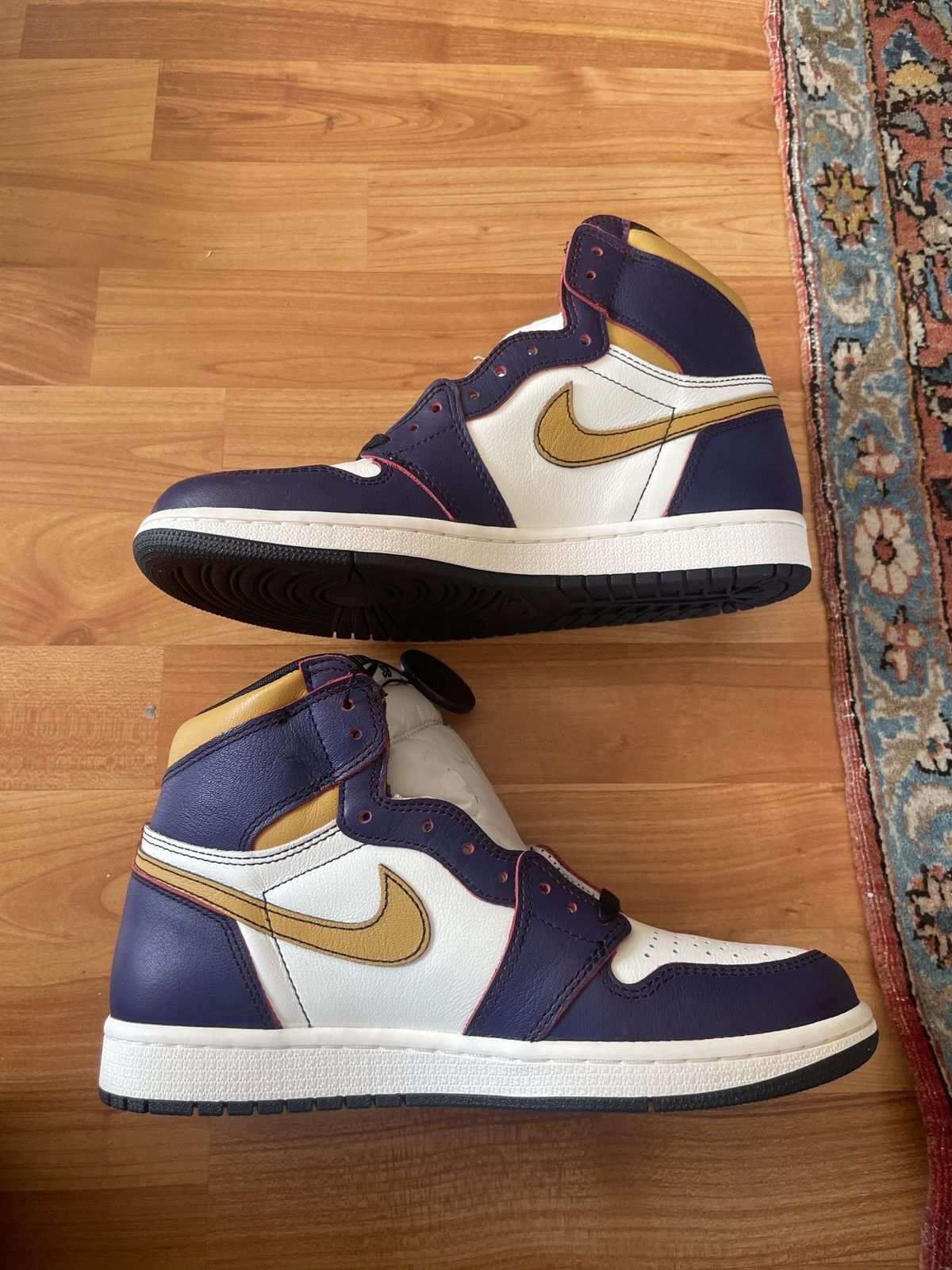 Jordan Brand Jordan 1 High OG Defiant SB La to Chicago dunk 85 skate US 8 Size US 8 / EU 41 - 2 Thumbnail