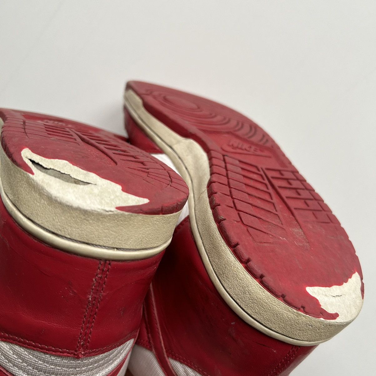 Nike Vintage 2000s Nike Dunk St John Hi Top Size 9 Red/White Rare Size US 9 / EU 42 - 12 Thumbnail