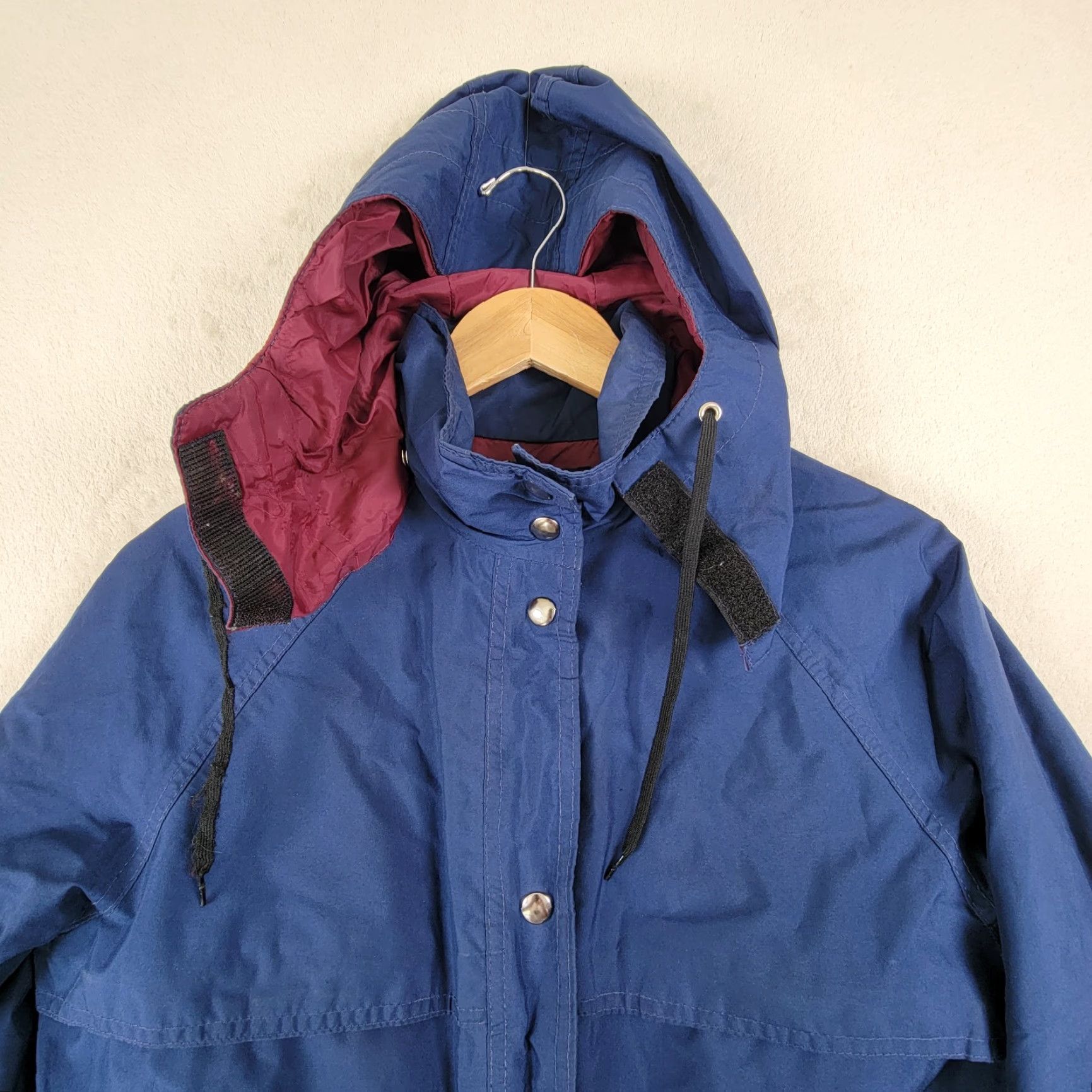 Eddie Bauer VINTAGE Eddie Bauer Jacket Women’s Small Blue Gore-Tex Wind Rain Hooded Polyester 1990s Size S / US 4 / IT 40 - 2 Thumbnail