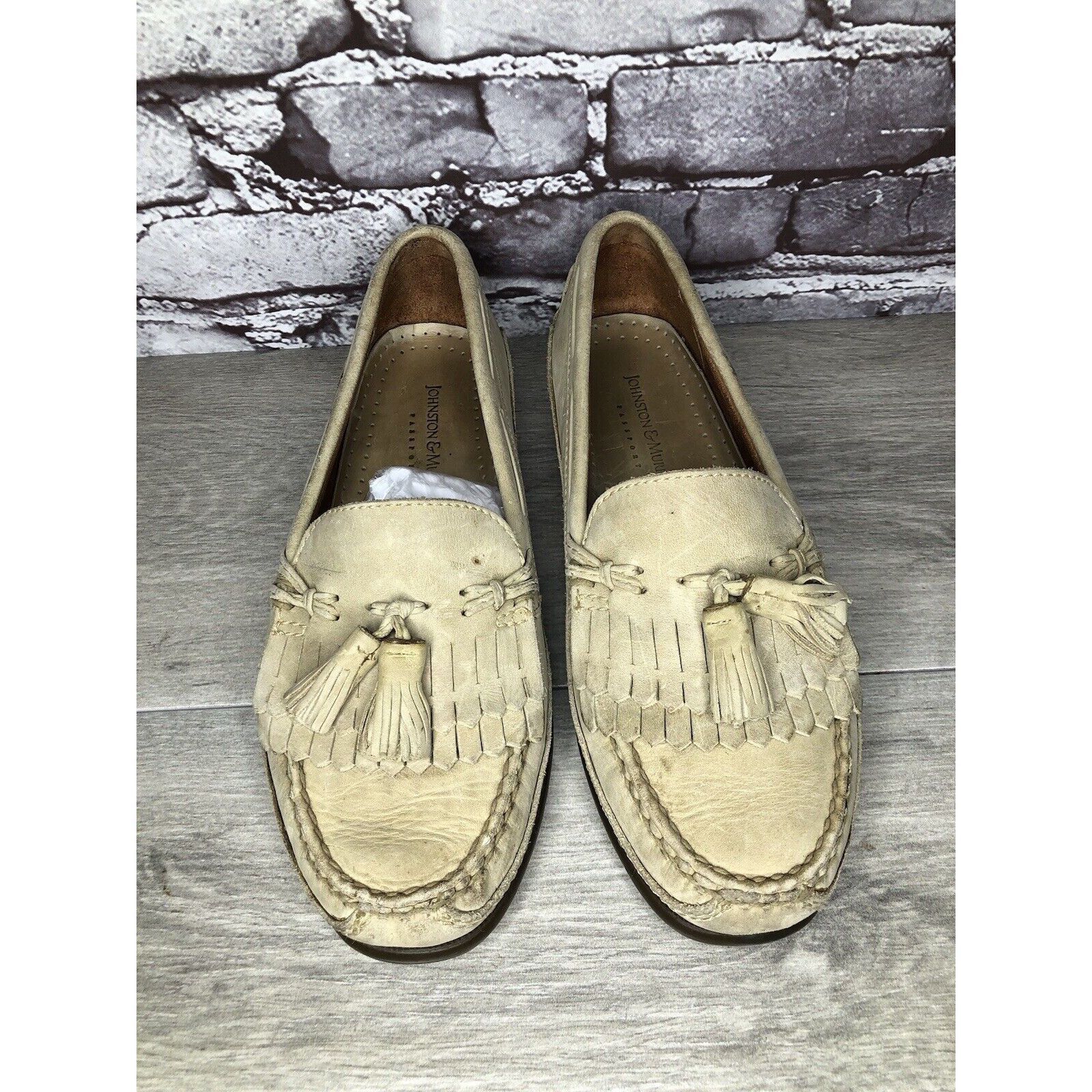 Johnston & Murphy Johnston Murphy Passport Beige Leather Tassel Kiltie Loafers Size US 8.5 / EU 41-42 - 14 Thumbnail