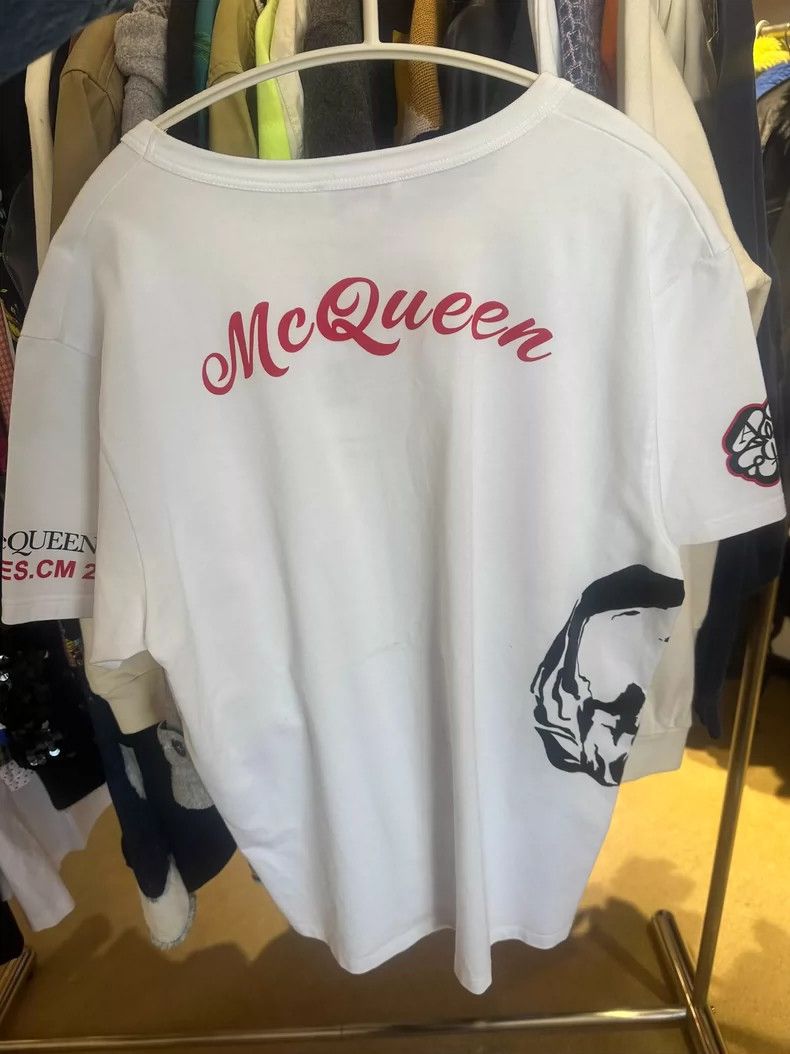 Alexander McQueen Alexander Mcqueen Skull printed T-shirt Size US XL / EU 56 / 4 - 2 Thumbnail