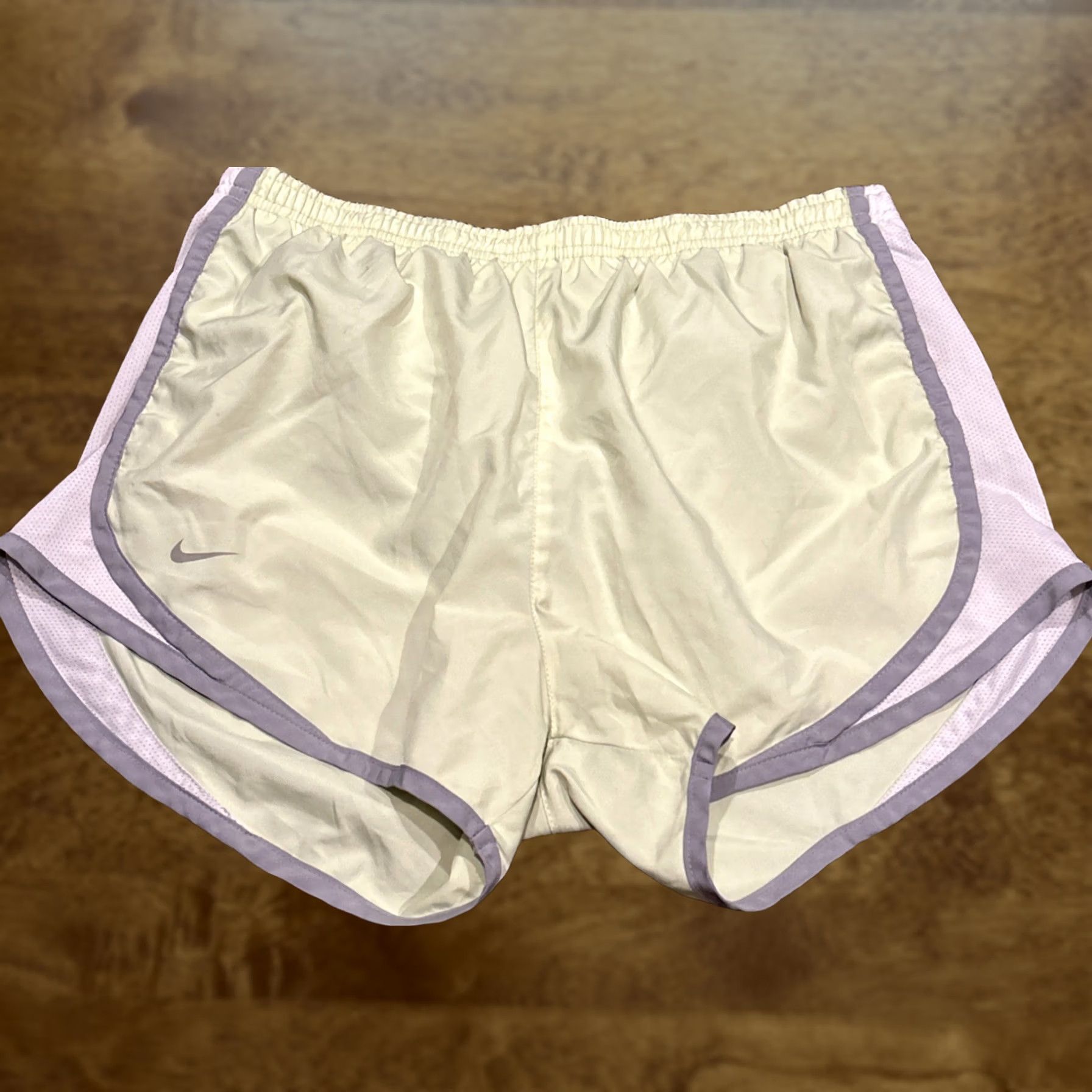 Nike Nike Dri Fit Shorts Women Athletic Lined 28 in 11.5" Multicolor M Medium Regular Gym Running Size 32" / US 10 / IT 46 - 1 Thumbnail