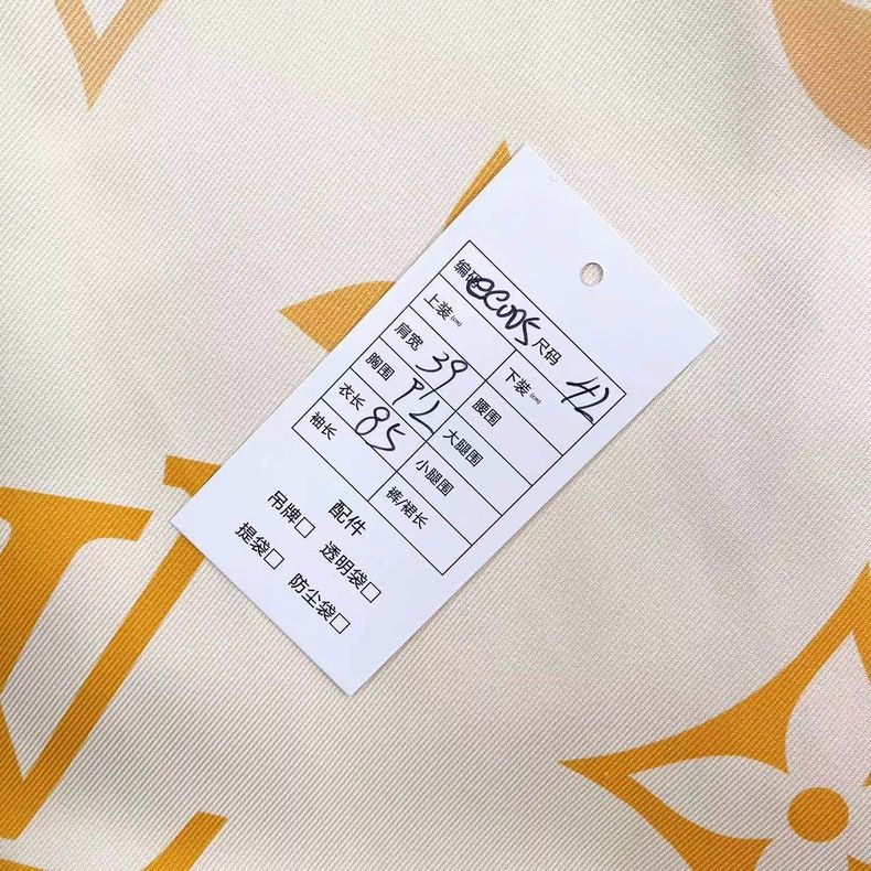 Louis Vuitton Louis Vuitton Nylon/mulberry silk drawstring gradient dres Size M / US 6-8 / IT 42-44 - 7 Thumbnail