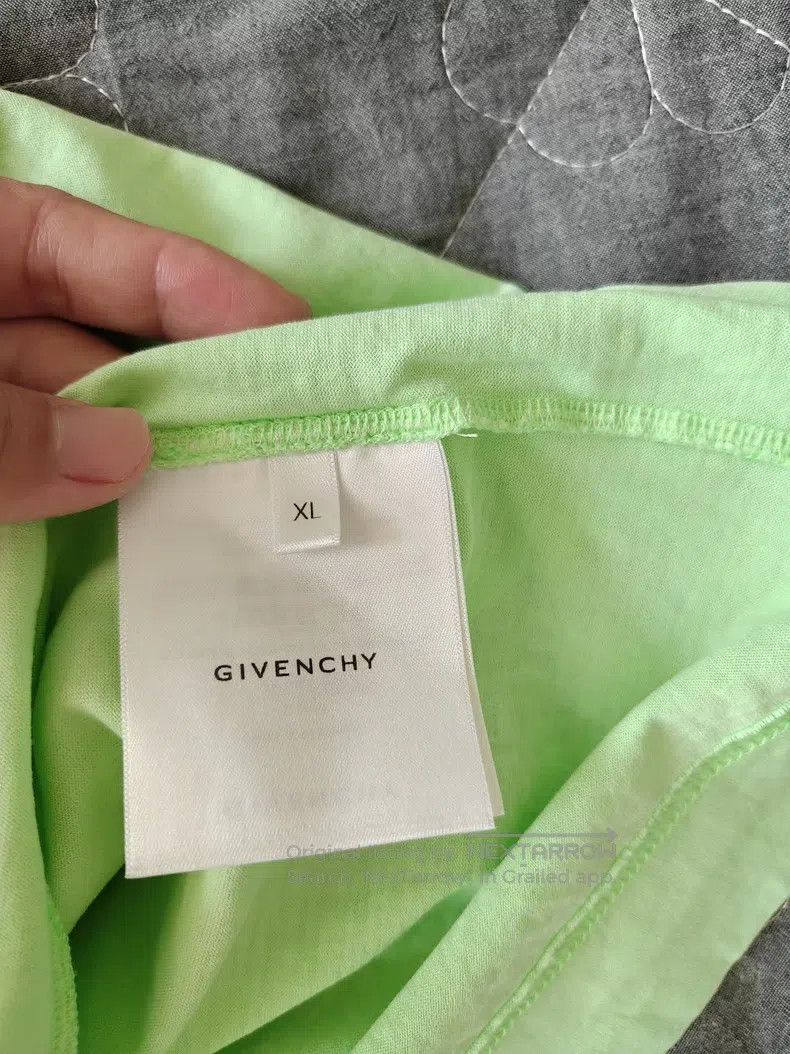 Givenchy Givenchy Classic Light Green Letter Logo Short-Sleeve Shir Size US XL / EU 56 / 4 - 4 Thumbnail