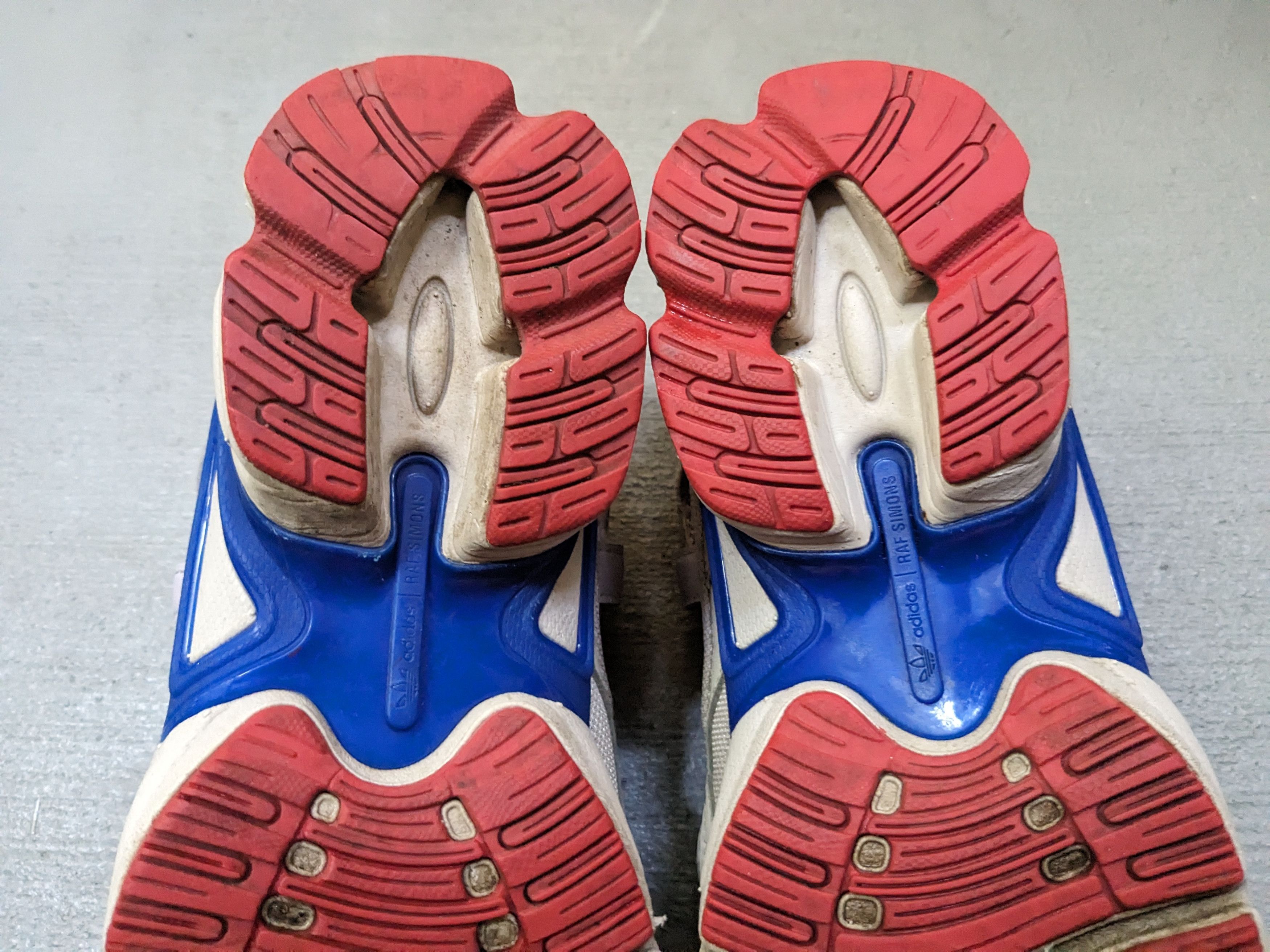 Adidas × Raf Simons Adidas x Raf Simons Ozweego Replicant Size 7 Low F34237 Size US 7 / EU 40 - 20 Thumbnail