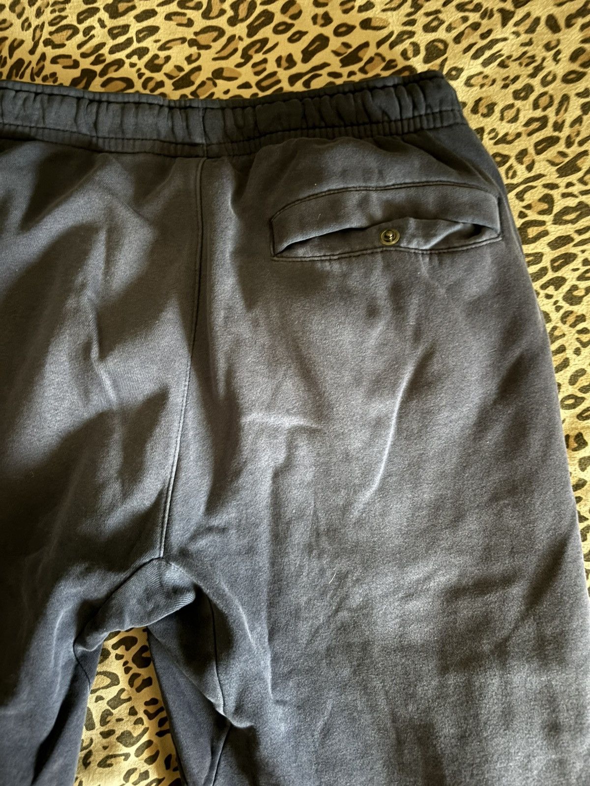 Nike Vintage Nike straight leg sweatpeants Size US 31 - 3 Thumbnail