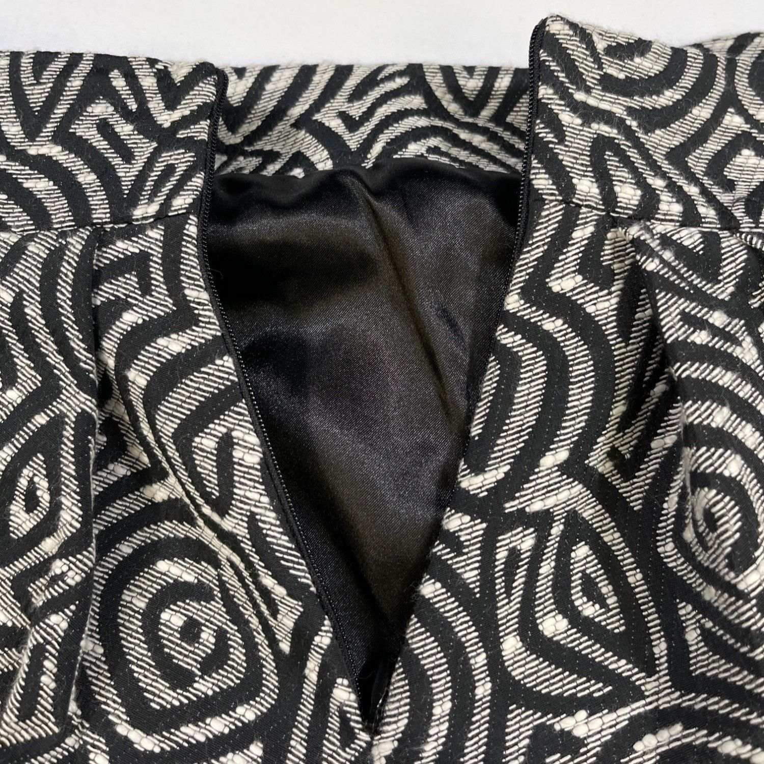 Eva Franco Eva Franco Women's Grey Mini Bubble Skirt Sz 8 SKU 5471 Size 30" / US 8 / IT 44 - 5 Thumbnail